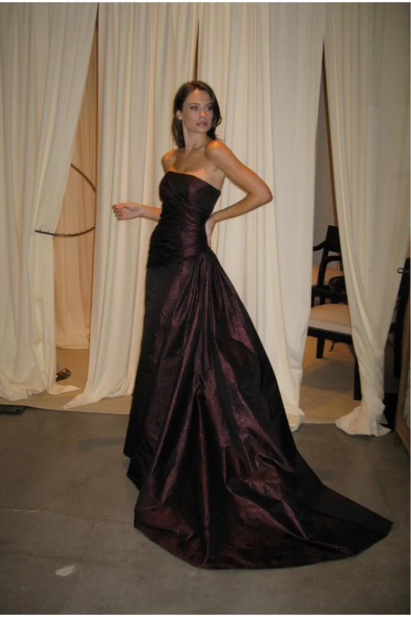 43 Christine Gown Burgundy  
SIZE 2