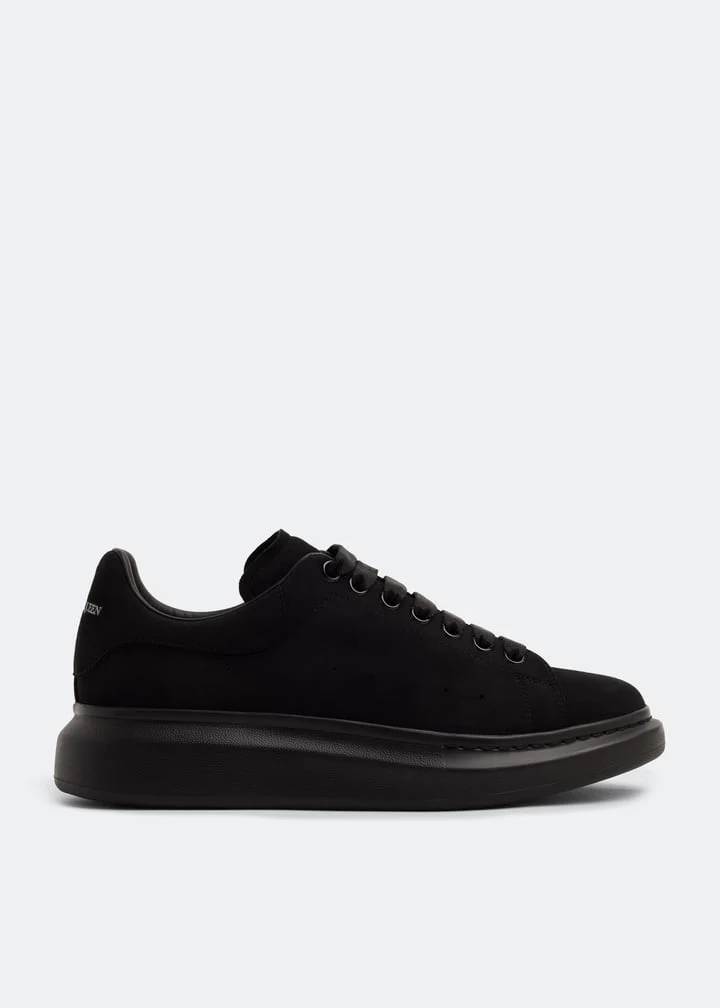 Alexander McQueen Oversized Sneaker Triple Black