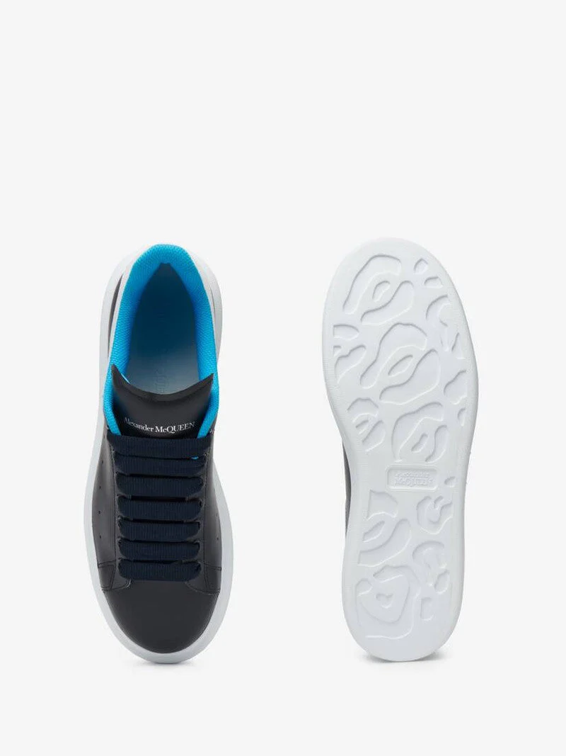 Alexander McQueen Oversized Sneaker in Navy/white/lapis Blue - Image 3