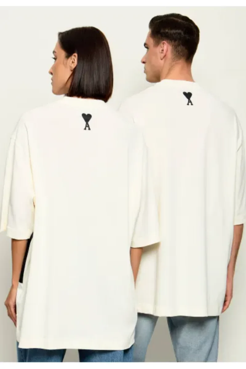 Ami Paris Oversize Logo T-Shirt In White - Image 3