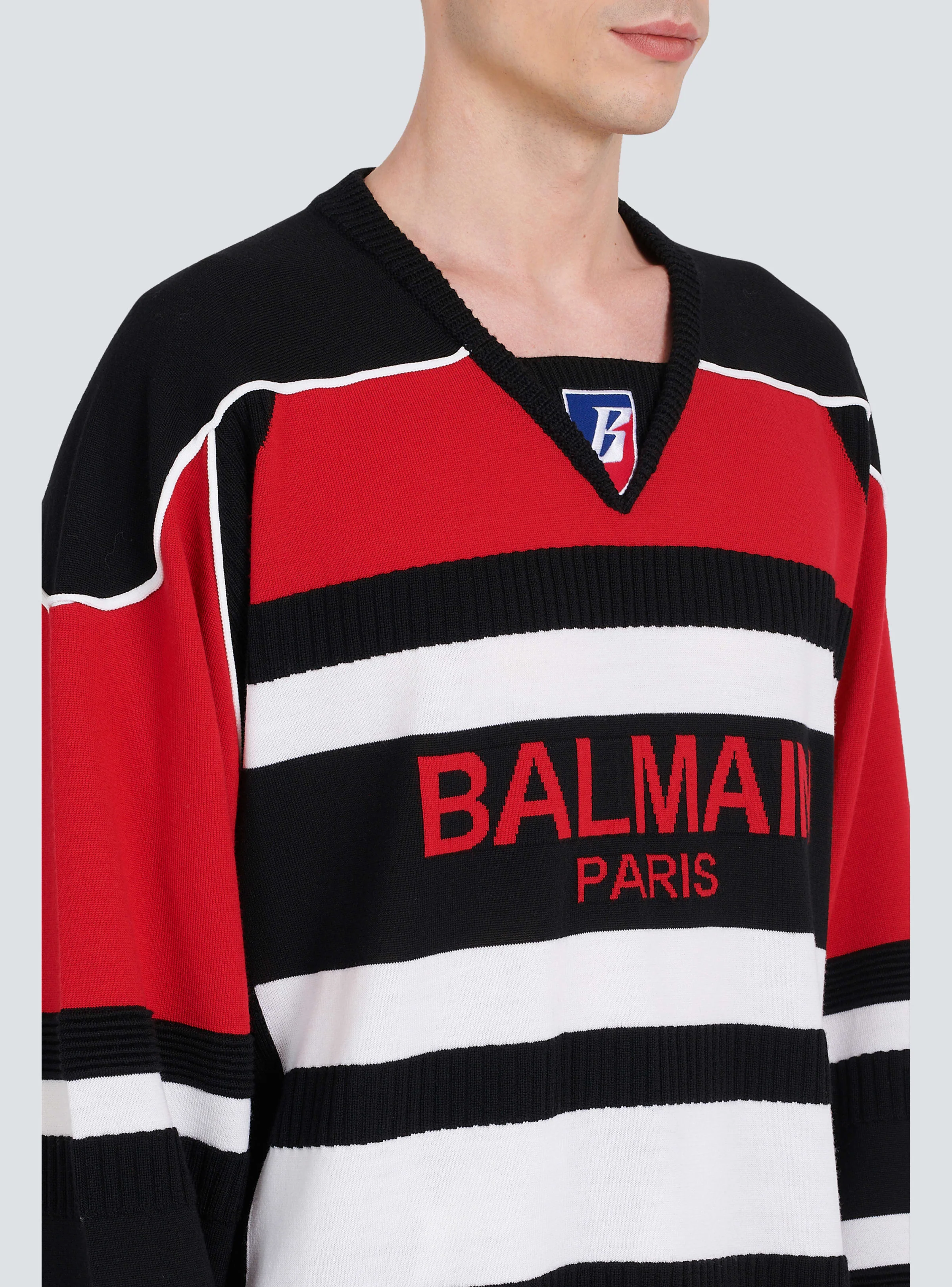 BALMAIN MEN'S BLACK RED WHITE BOXY SWEATER - Image 6