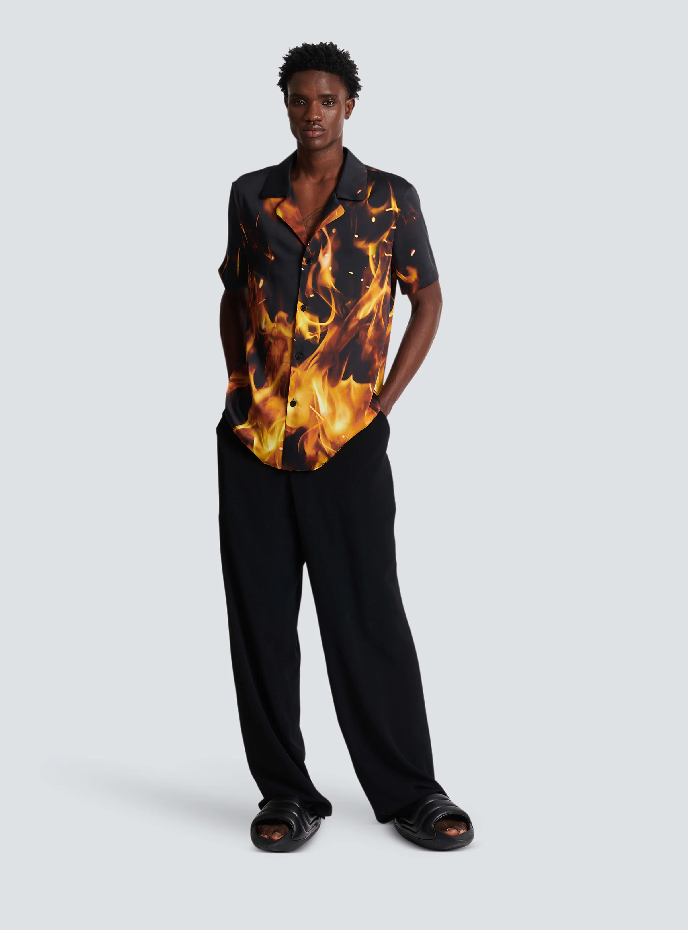 BALMAIN MEN'S FIRE PRINTED SS PYJAMA SHIRT NWT - Image 2