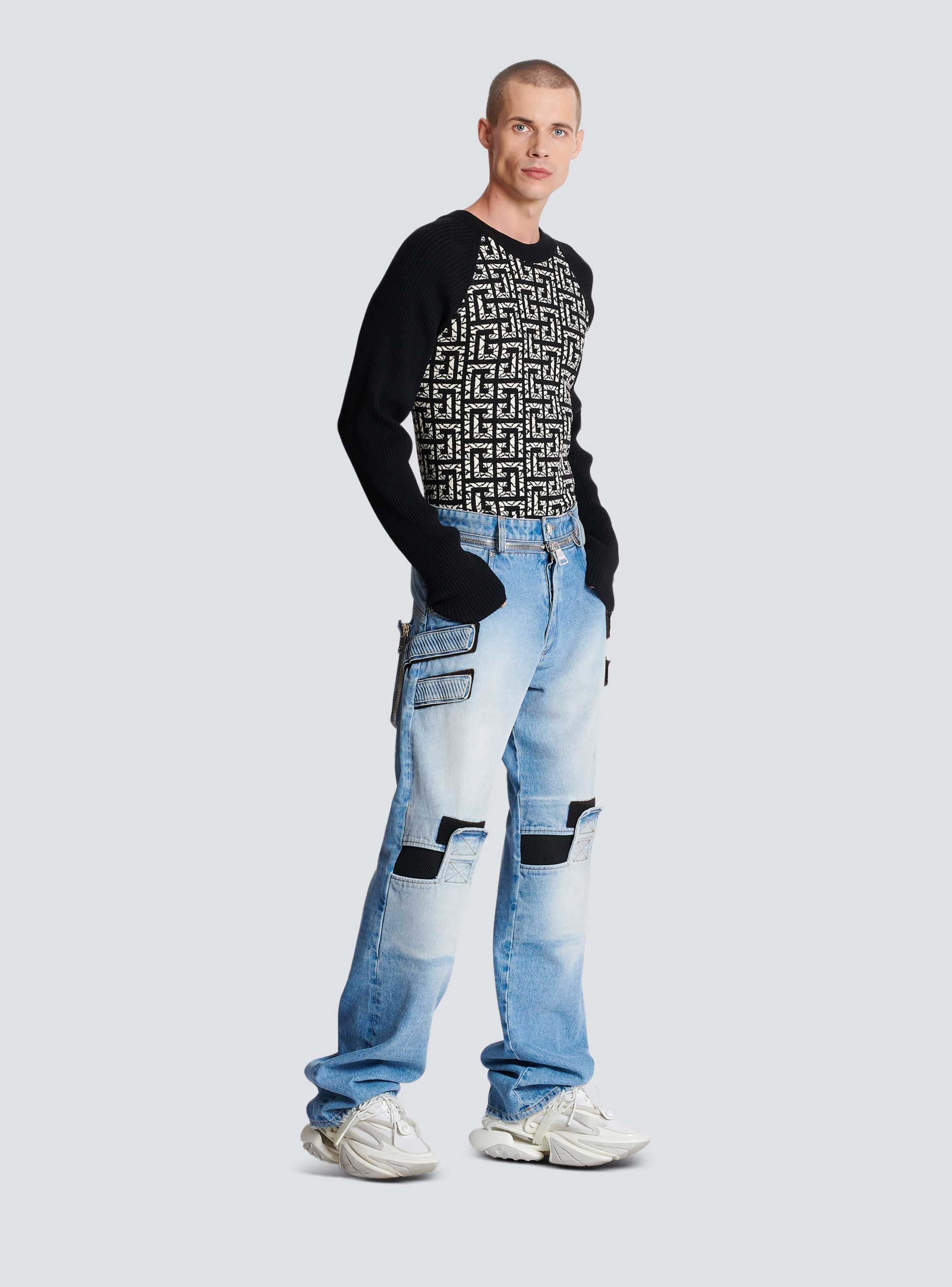 BALMAIN MEN'S KNEE PATCH LOOSE BLUE DENIM PANTS NWT - Image 3