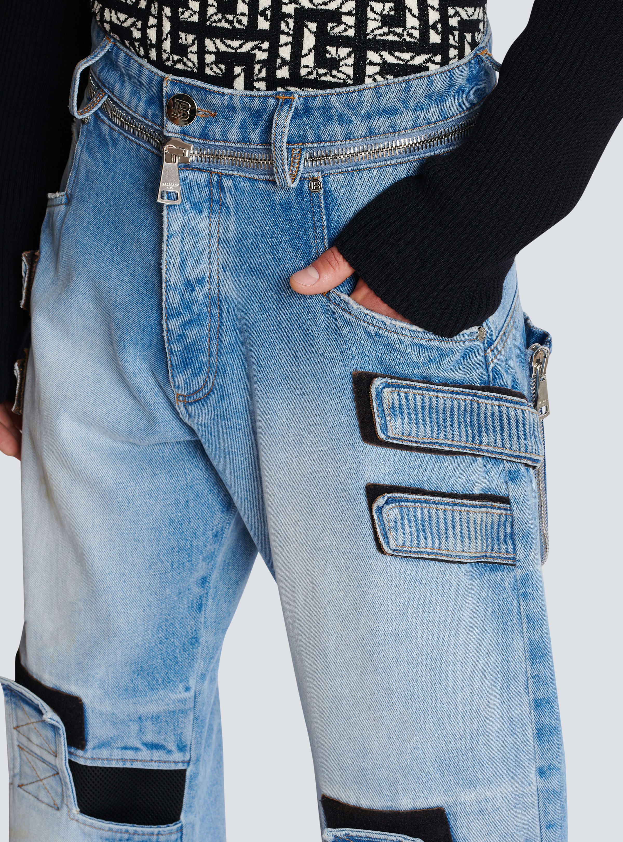BALMAIN MEN'S KNEE PATCH LOOSE BLUE DENIM PANTS NWT - Image 5