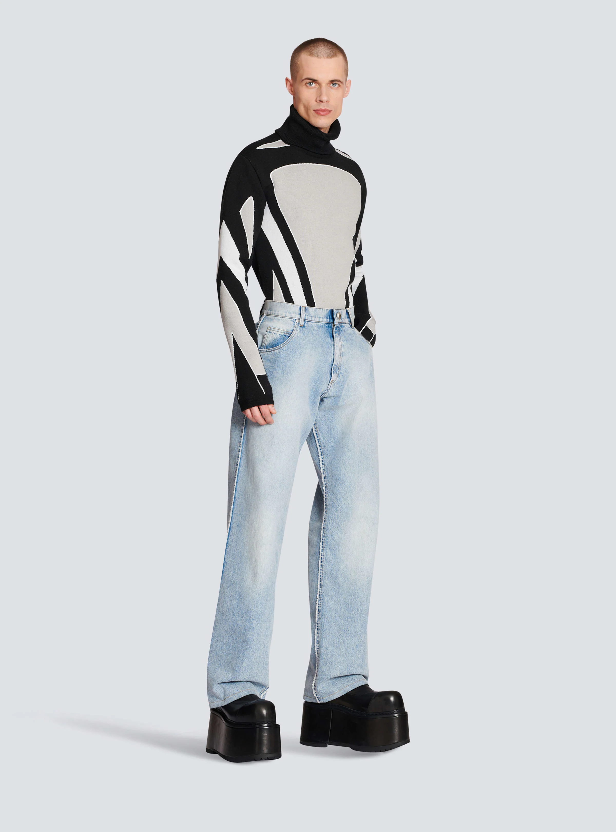 BALMAIN MEN'S LOOSE VINTAGE WASH DENIM PANTS NWT - Image 2