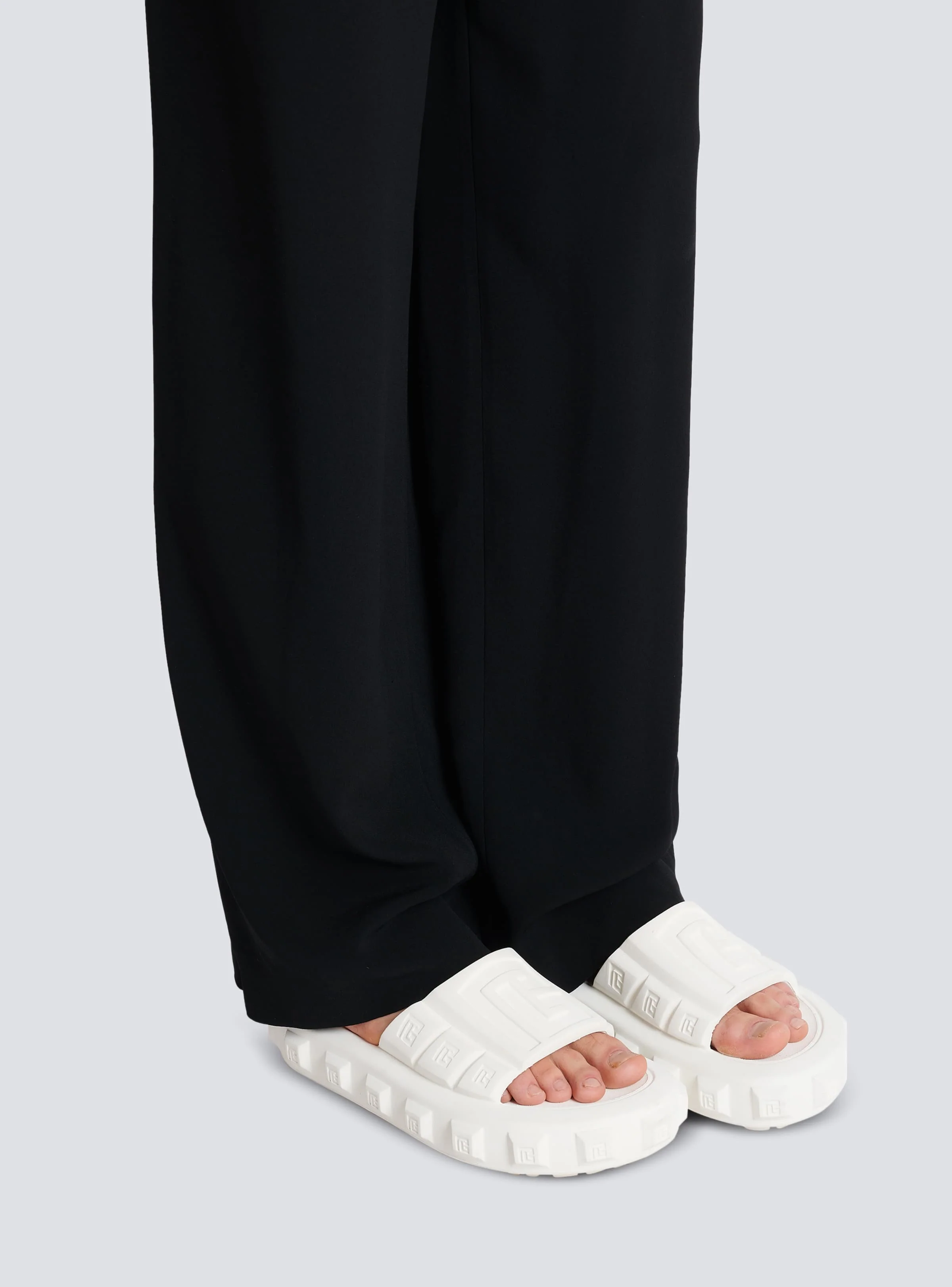 BALMAIN MEN'S WHITE RUBBER EMBOSSED SLIDES - Image 2