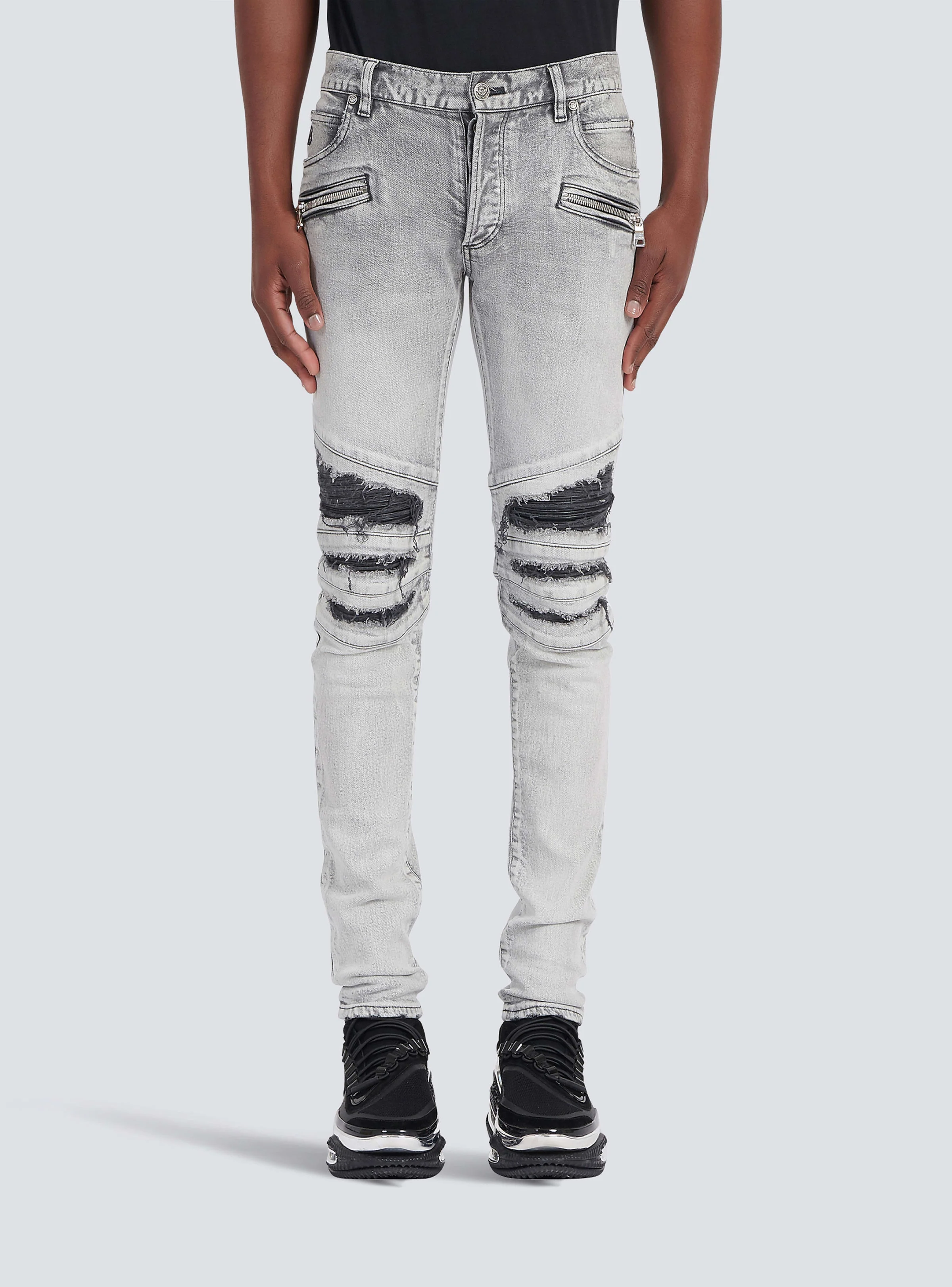 BALMAIN MEN'S RIBBED PATCHES SLIM JEANS-BLEACHED NWT - Image 5