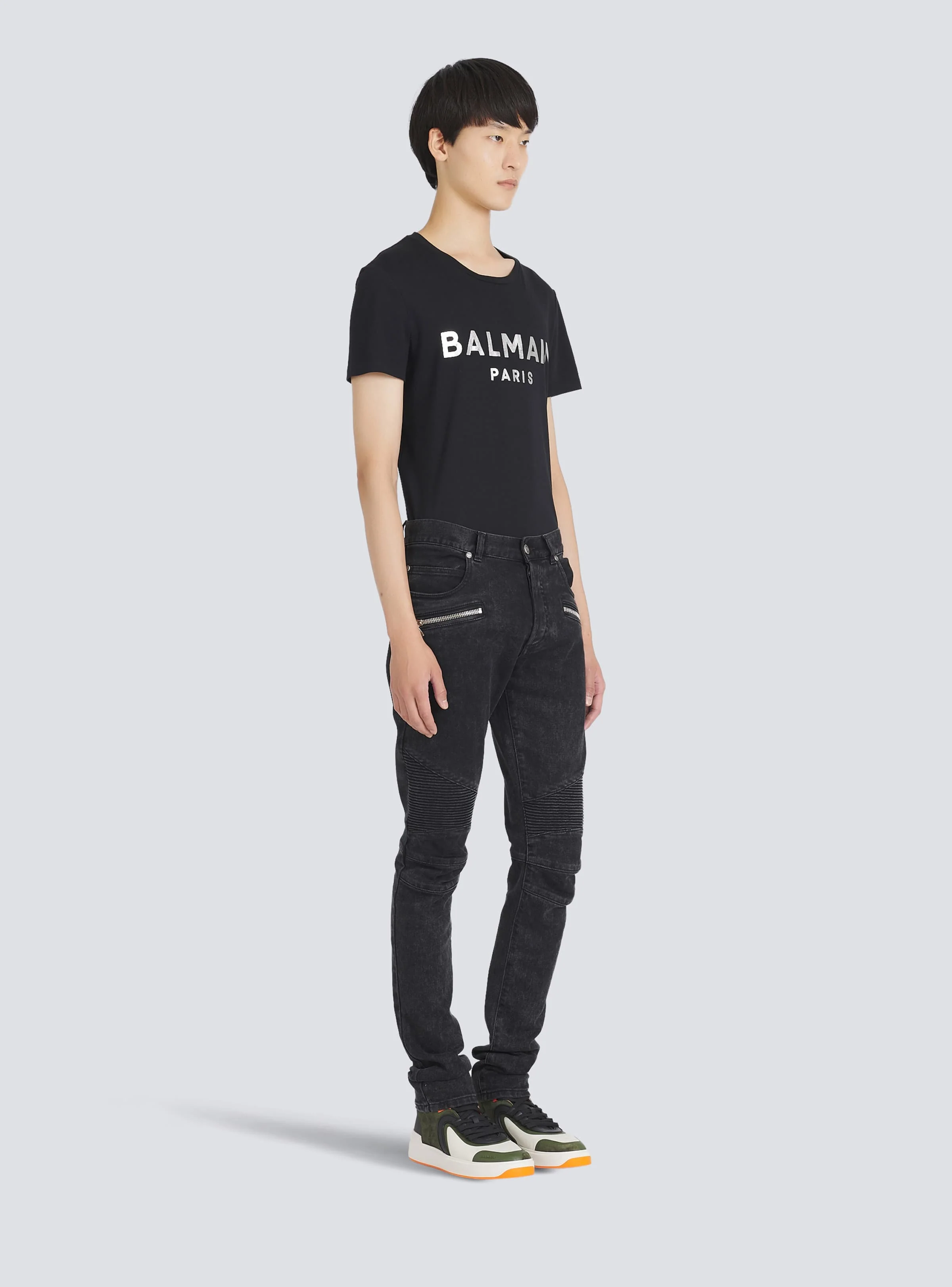 BALMAIN MEN'S BLACK RIBBED SLIM JEANS - Image 3