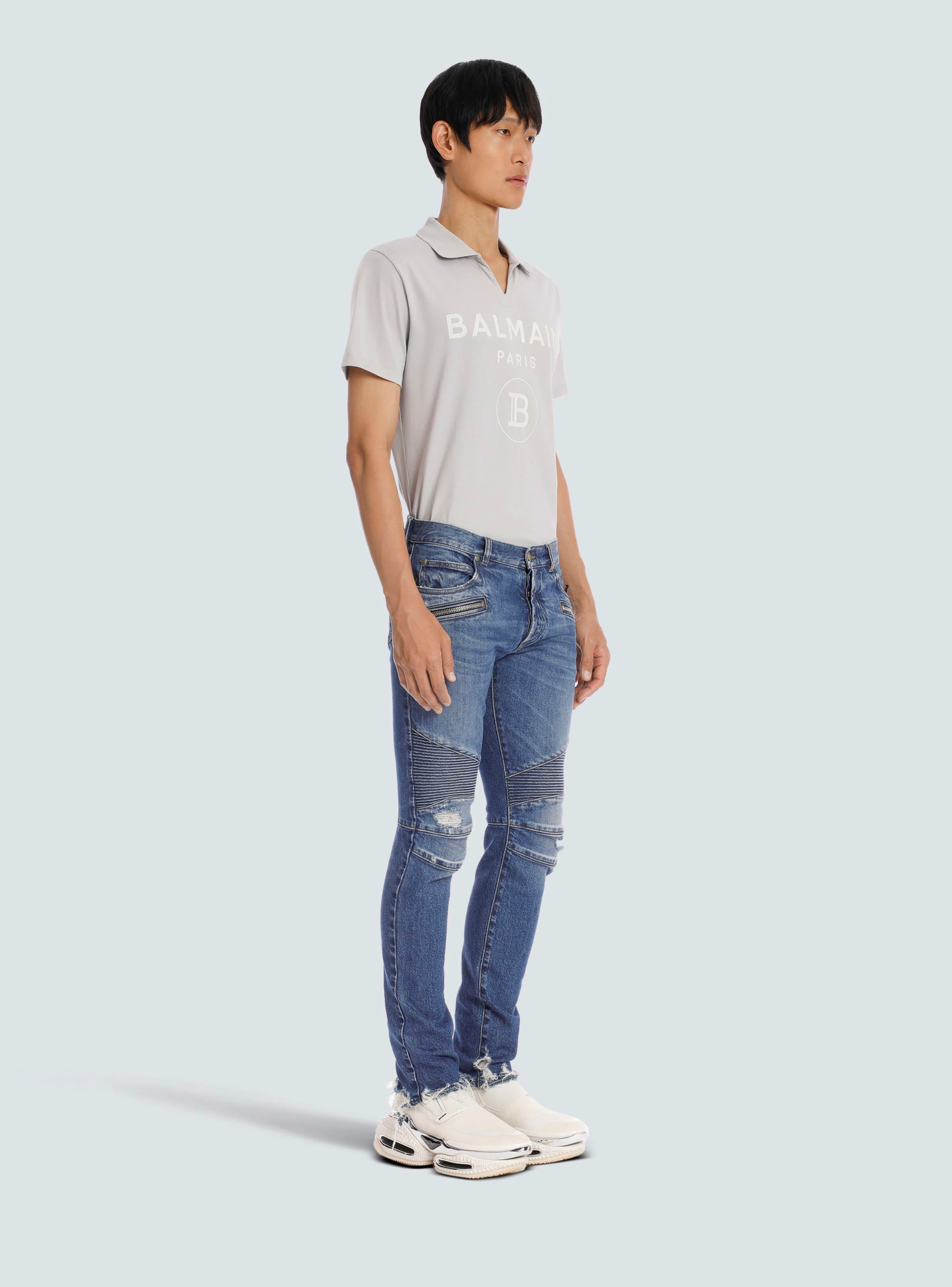 BALMAIN MEN'S BLUE RIBBED TAPERED JEANS - Image 3