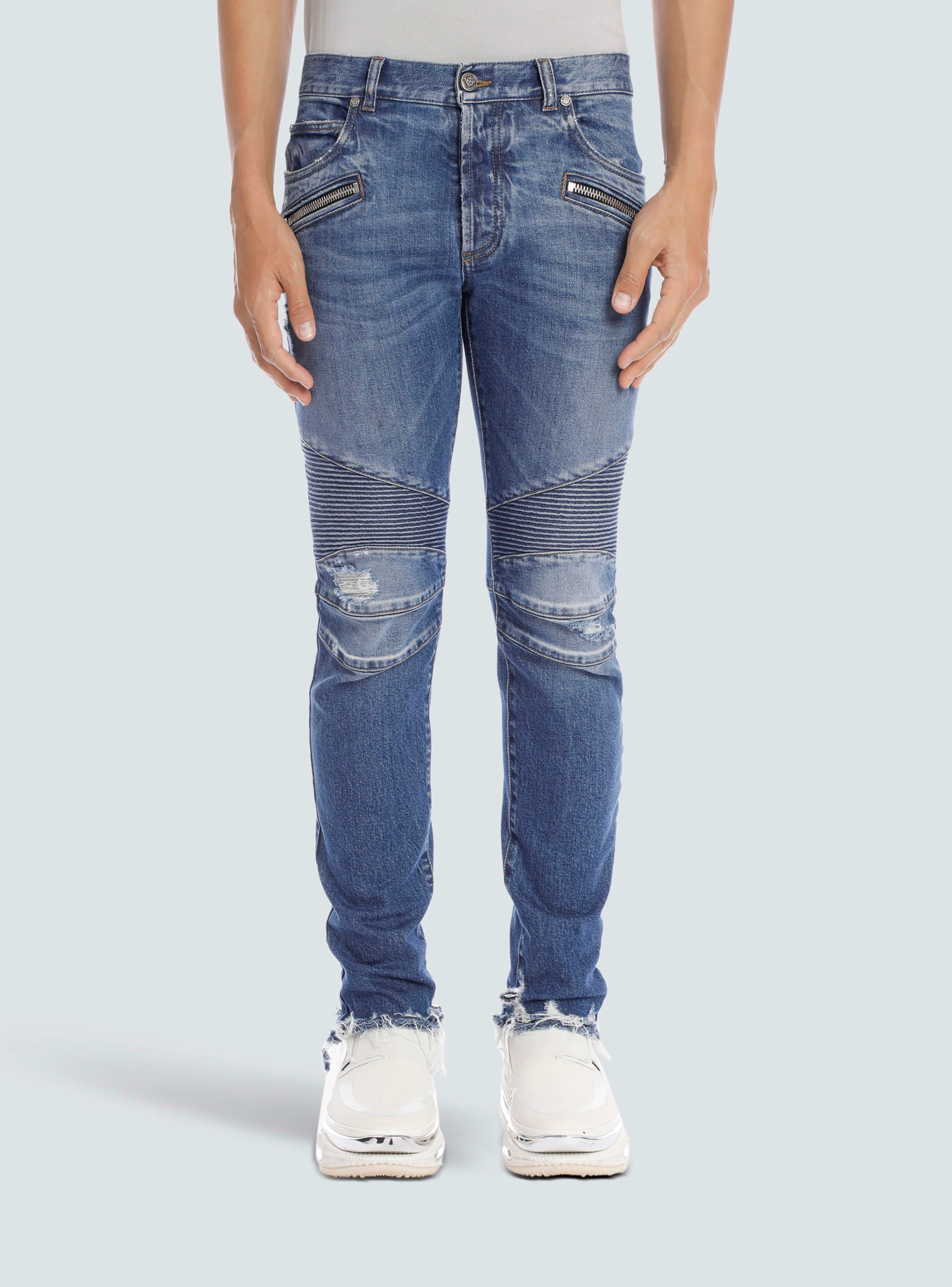 BALMAIN MEN'S BLUE RIBBED TAPERED JEANS - Image 6