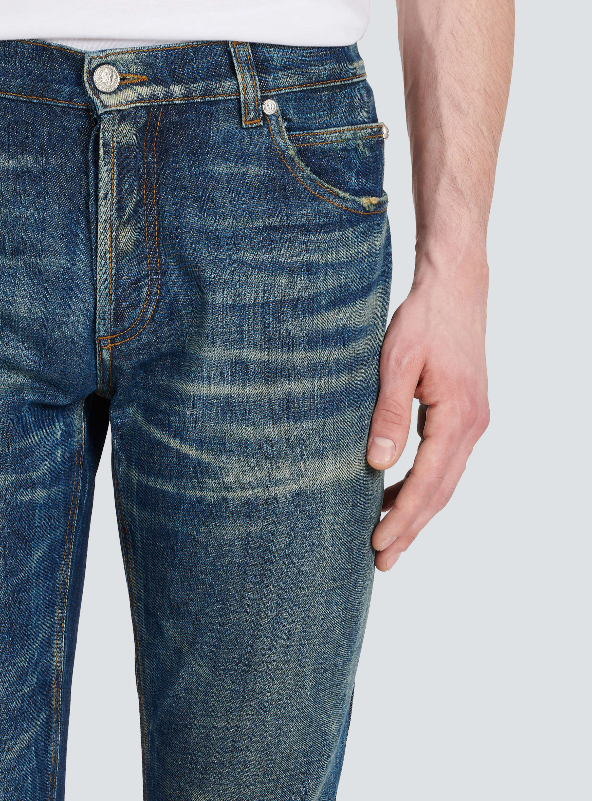 BALMAIN MEN'S BLUE STONEWASH SLIM JEANS - Image 6