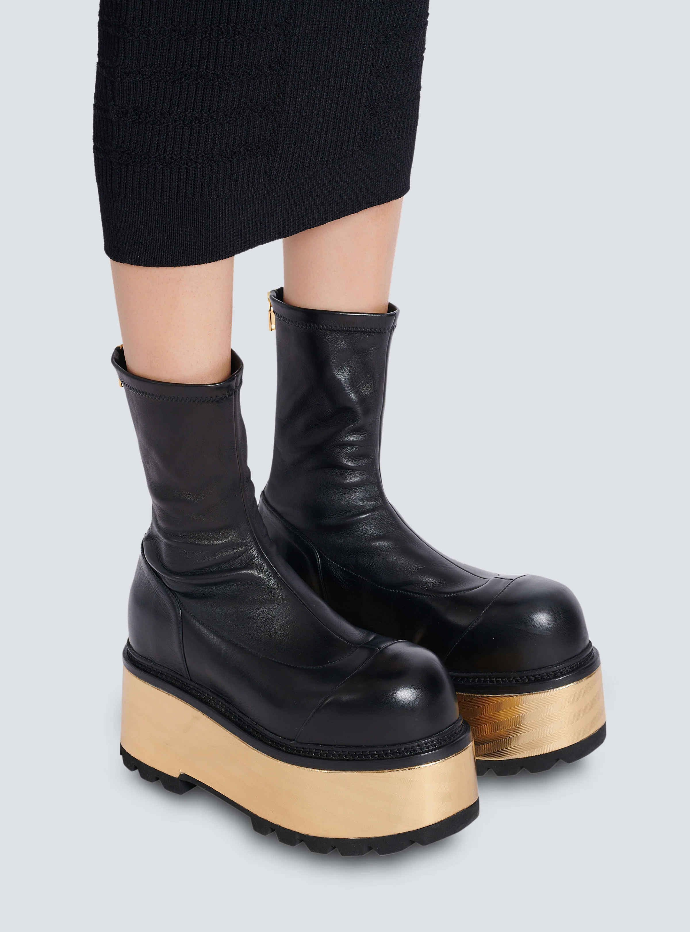 BALMAIN WOMEN'S ANKLE BOOT VIC-LAMBSKIN&LAMINATED HEEL NWT - Image 2