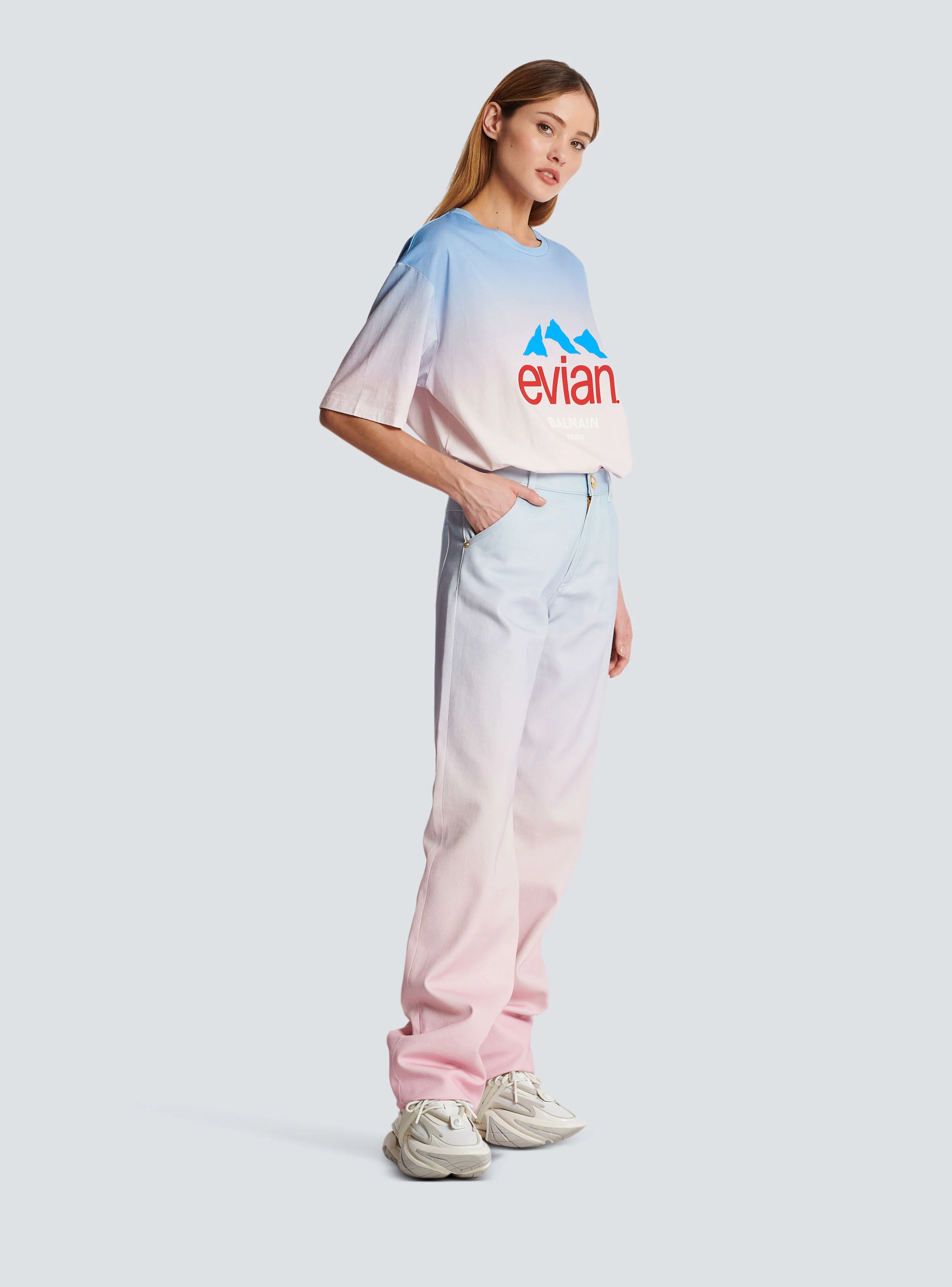 BALMAIN WOMEN'S BLUE TO PINK GRADIENT LOOSE JEANS - Image 3