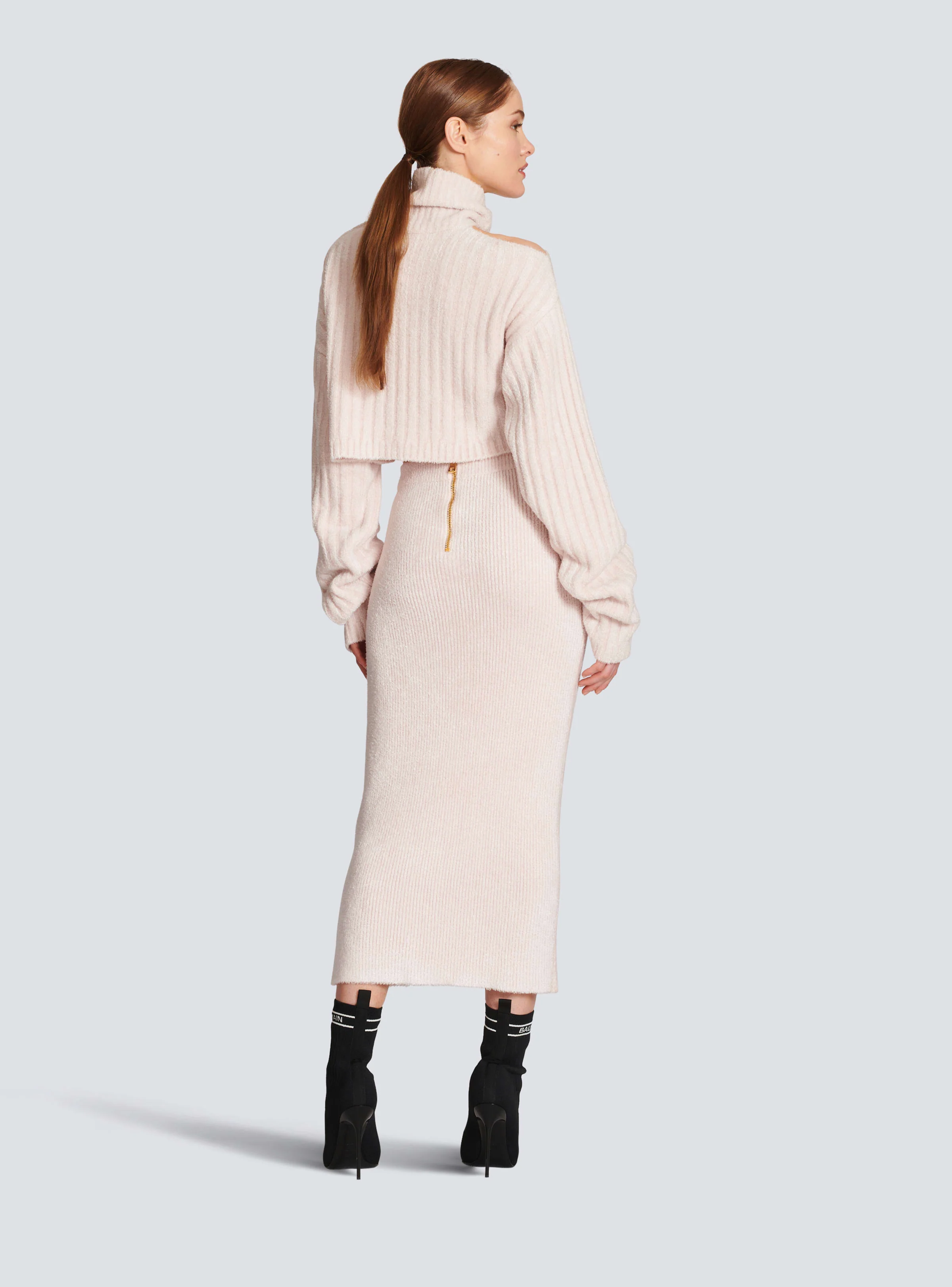 BALMAIN WOMEN'S OFF-WHITE RIBBED VELVET MIDI SKIRT - Image 4