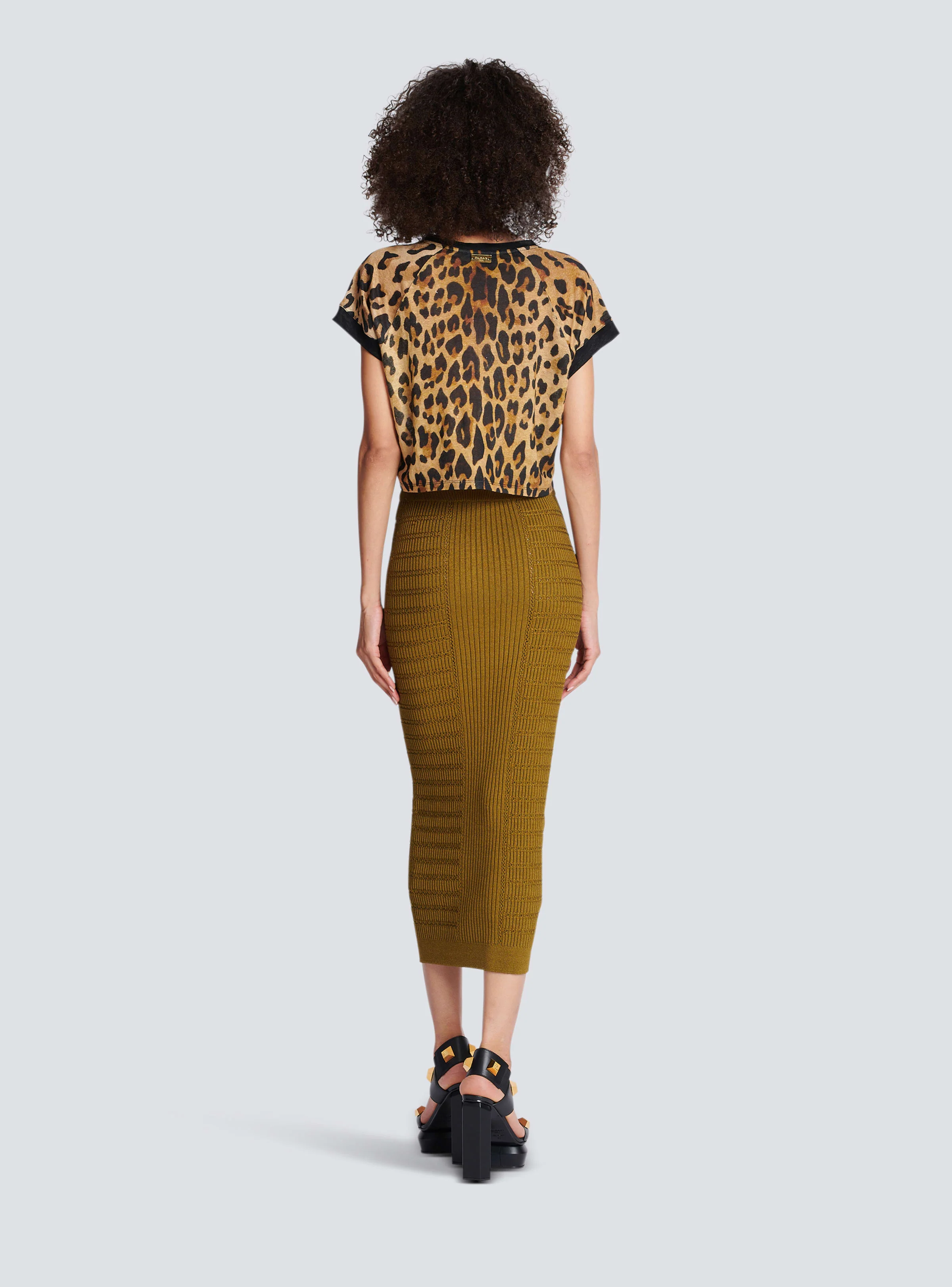 BALMAIN WOMEN'S LEOPARD PRINTED LINEN JERSEY CROPPED TS NWT - Image 4