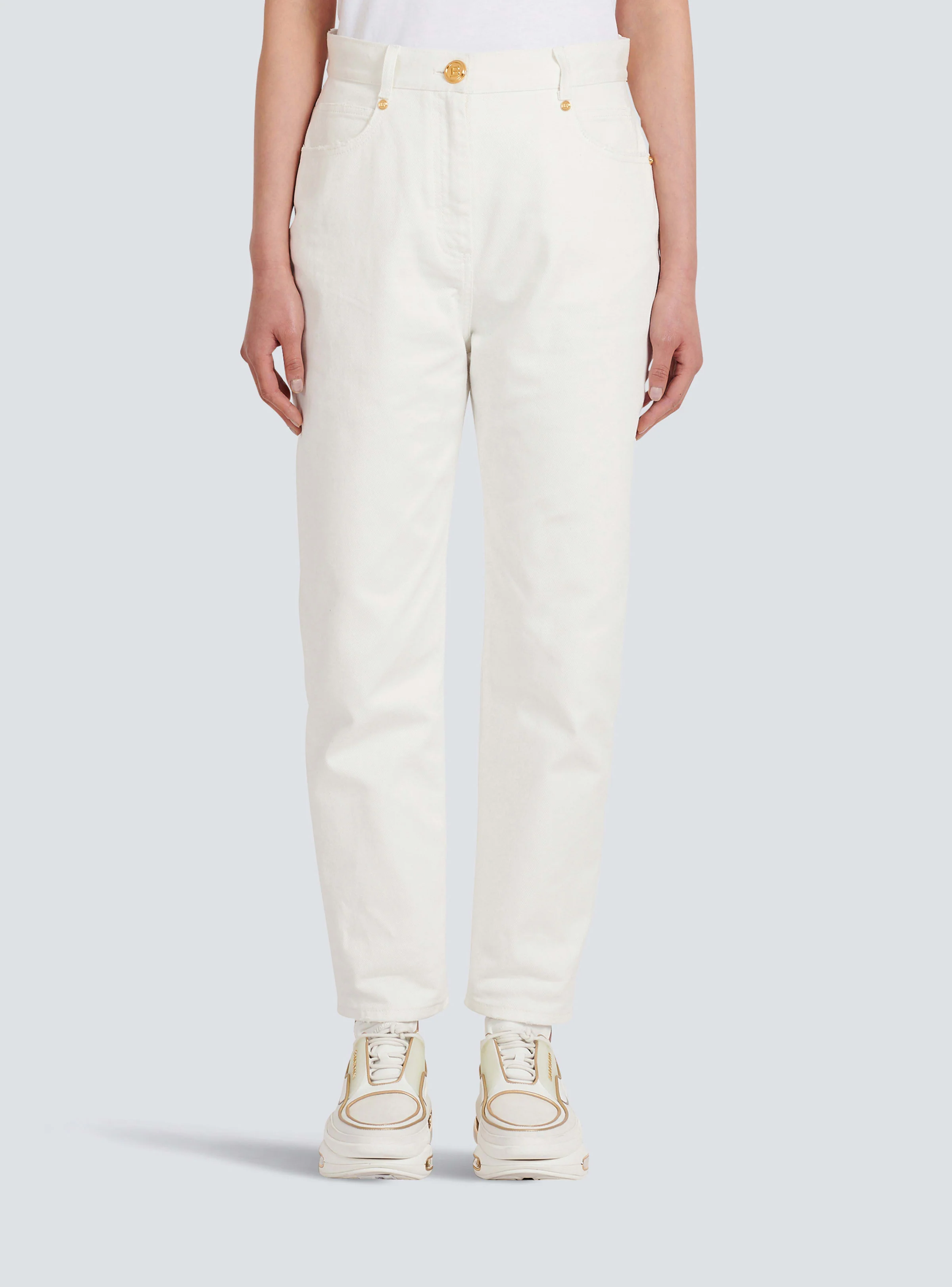 BALMAIN WOMEN'S LOW-RISE BOYFRIEND JEANS W/ MONOGRAM NWT - Image 4