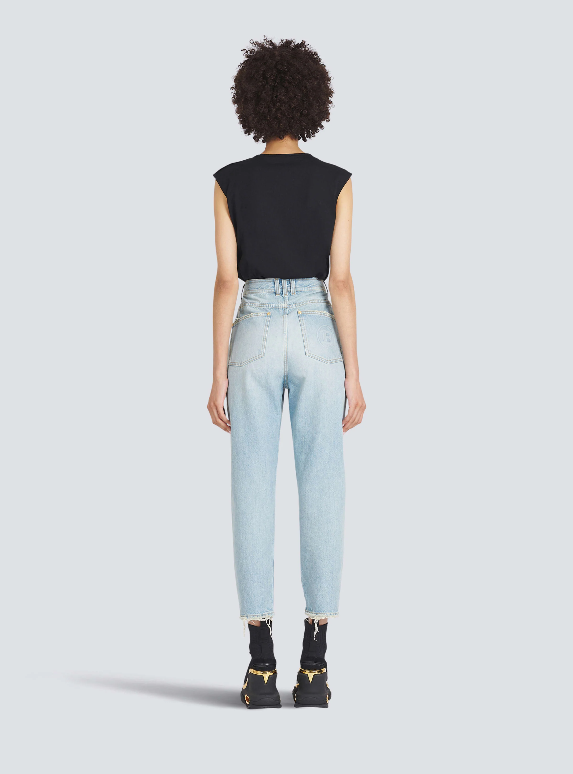 BALMAIN WOMEN'S LOW-RISE BOYFRIEND JEANS W/ MONOGRAM NWT - Image 4
