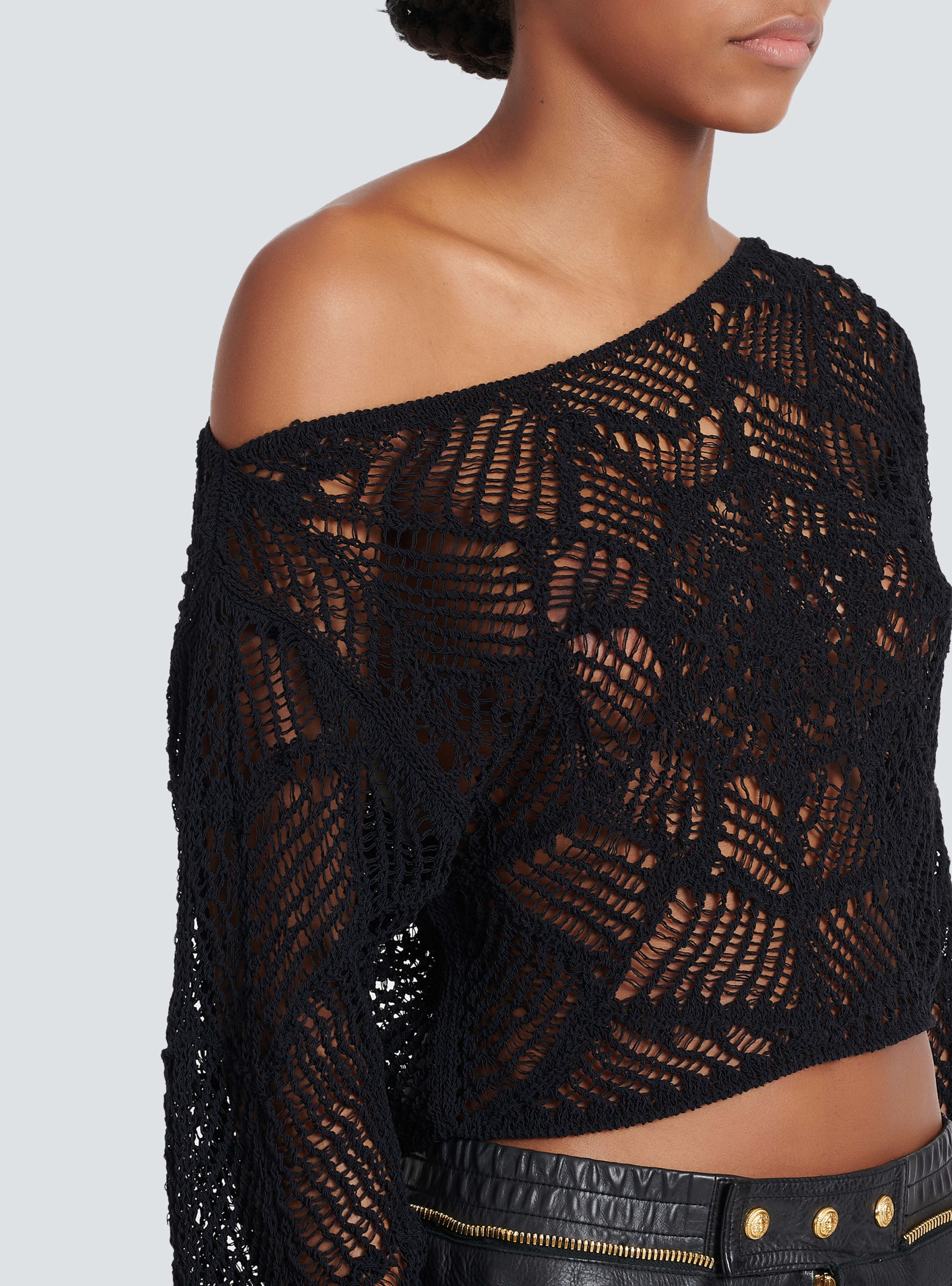 BALMAIN WOMEN'S LS OFF SHOULDER CROPPED CROCHET KNIT TOP NWT - Image 7