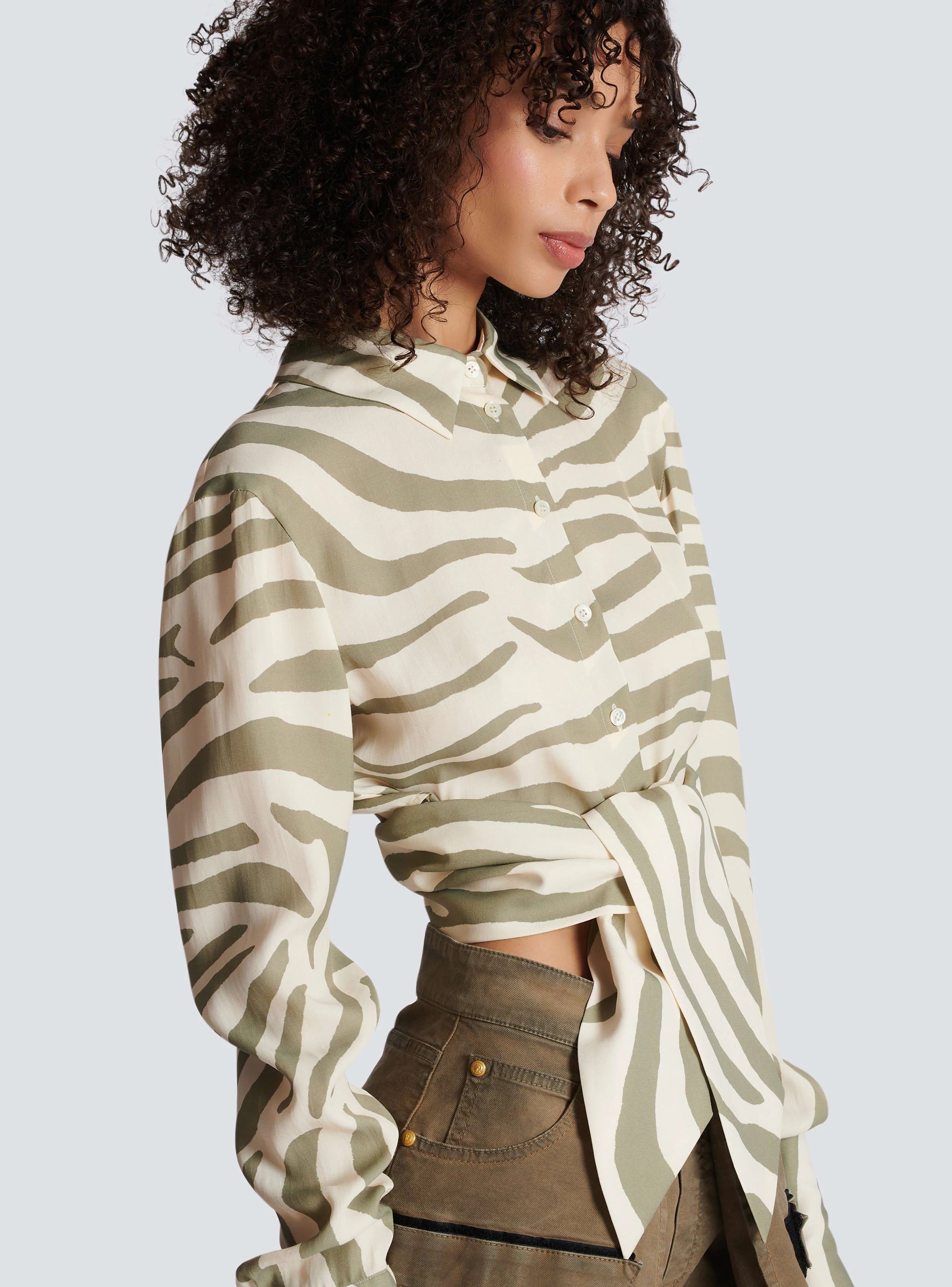 BALMAIN WOMEN'S MAO COLLAR ZEBRA PRINTED SHORT SHIRT NWT - Image 6