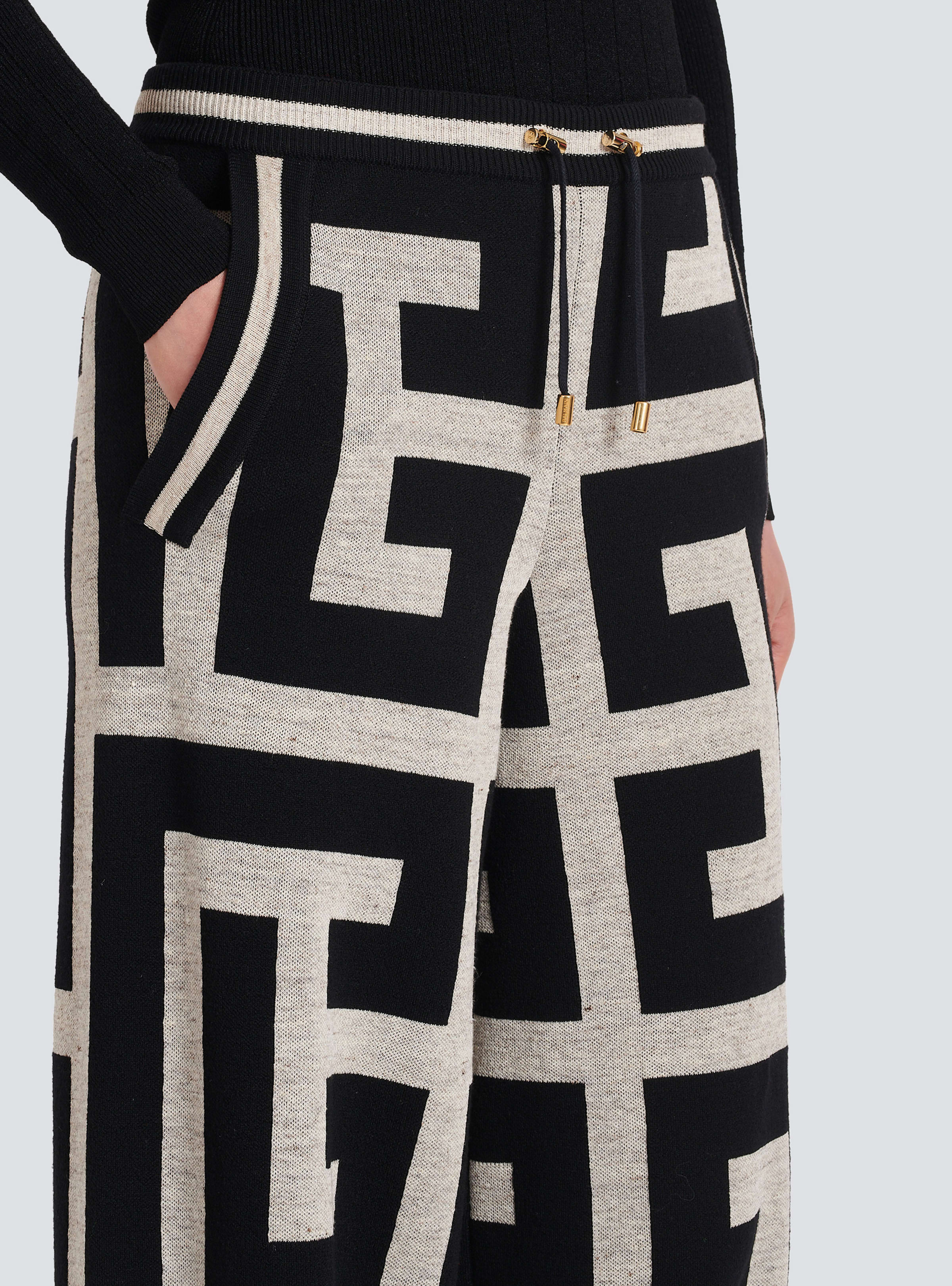 BALMAIN WOMEN'S MEGA MONOGRAM KNIT LARGE PANTS NWT - Image 6