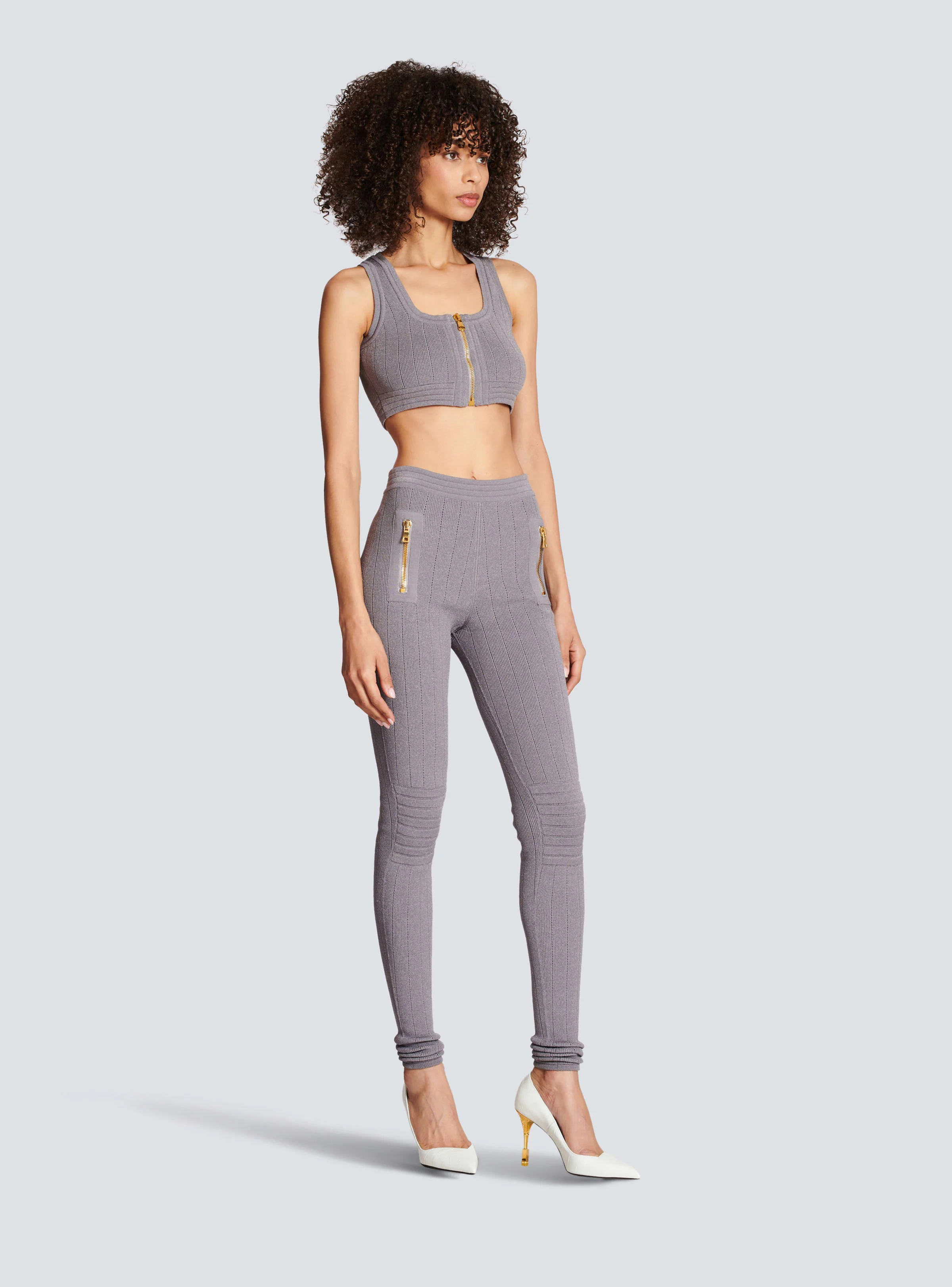BALMAIN WOMEN'S LIGHT GREY RIBBED KNIT ZIPPED LEGGINGS - Image 3
