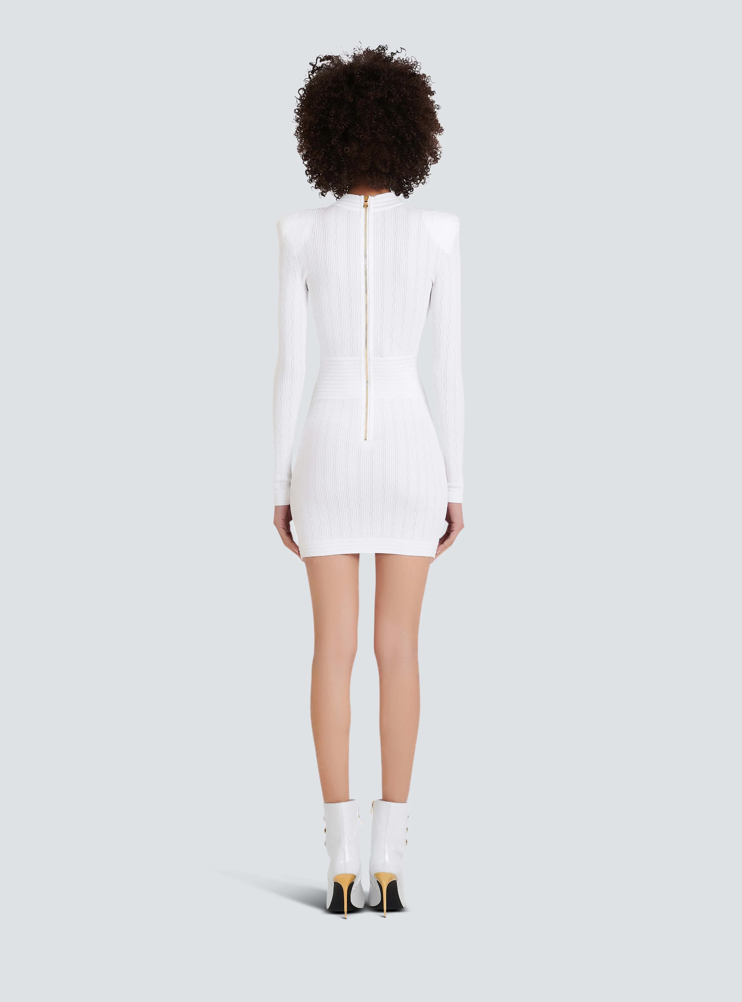 BALMAIN WOMEN'S SHORT LS V NECK BTN DETAILS KNIT DRESS NWT - Image 4