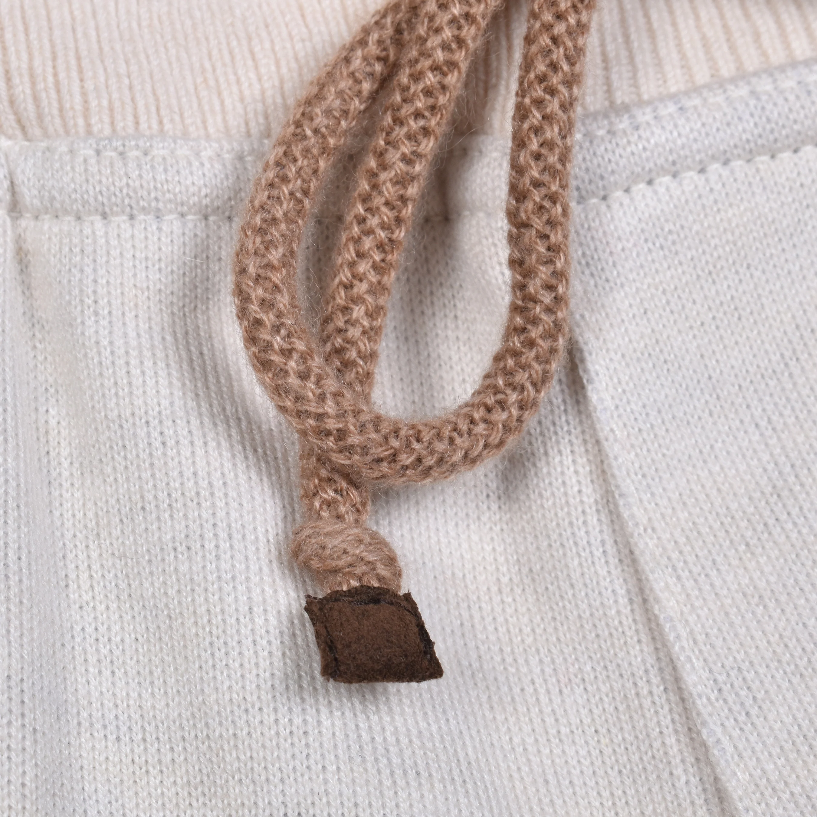 BRUNELLO CUCINELLI MEN'S BEIGE CASHMERE BLEND DRAWSTRING TROUSERS - Image 4