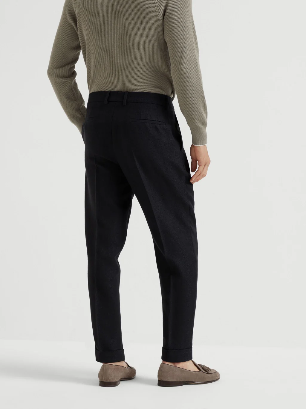 BRUNELLO CUCINELLI MEN'S BLACK LINEN SILK WOOL TROUSERS - Image 4