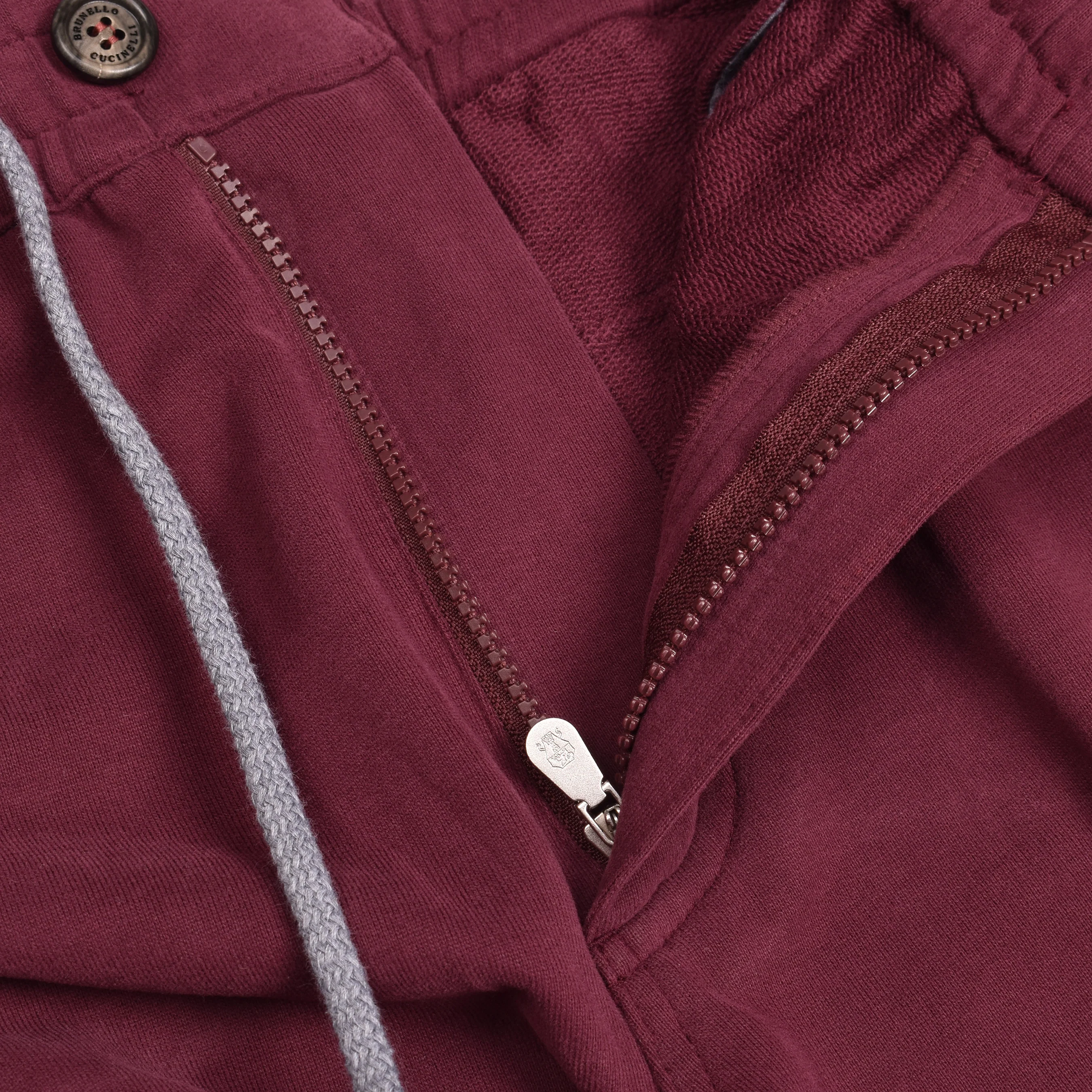BRUNELLO CUCINELLI MEN'S BURGUNDY COTTON CARGO TROUSERS - Image 5