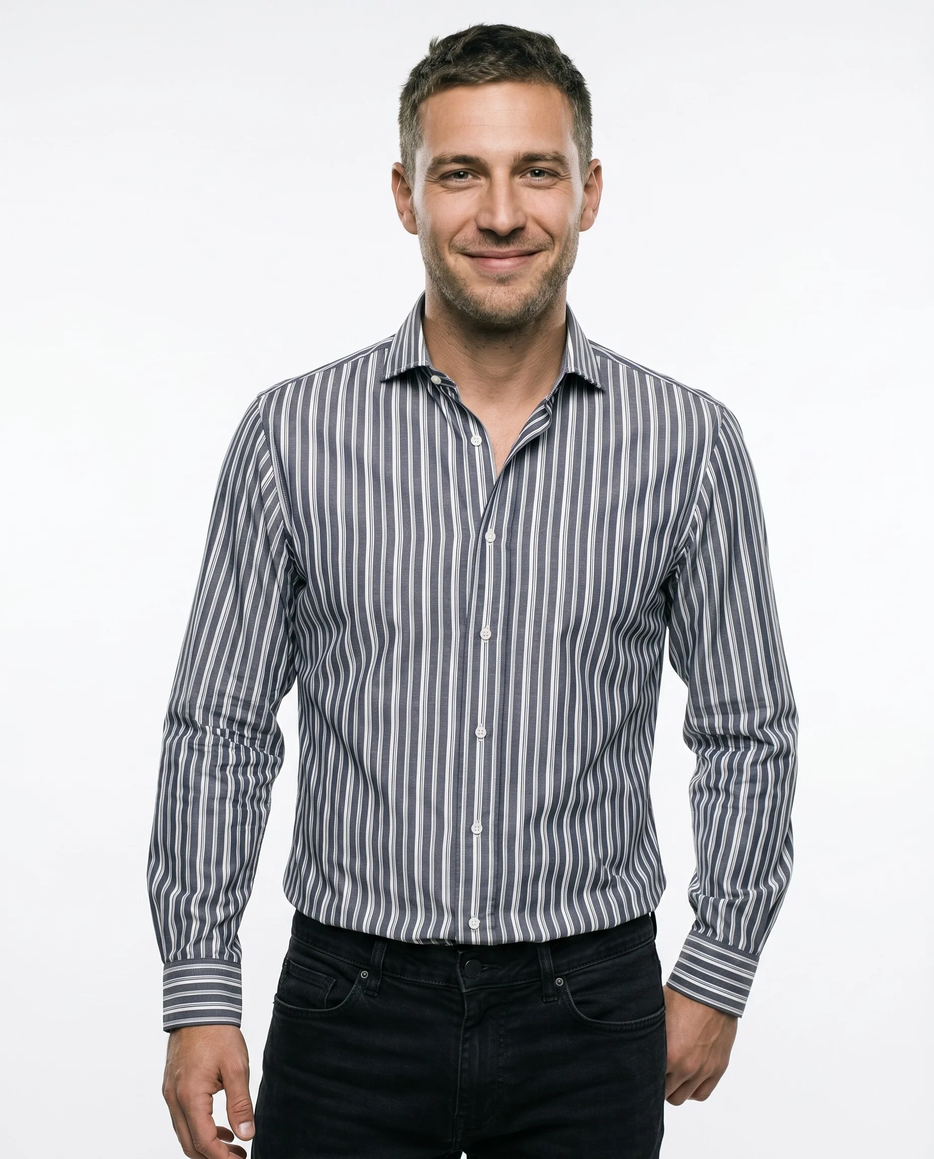 BRUNELLO CUCINELLI MEN'S STRIPED TAILORED SHIRT