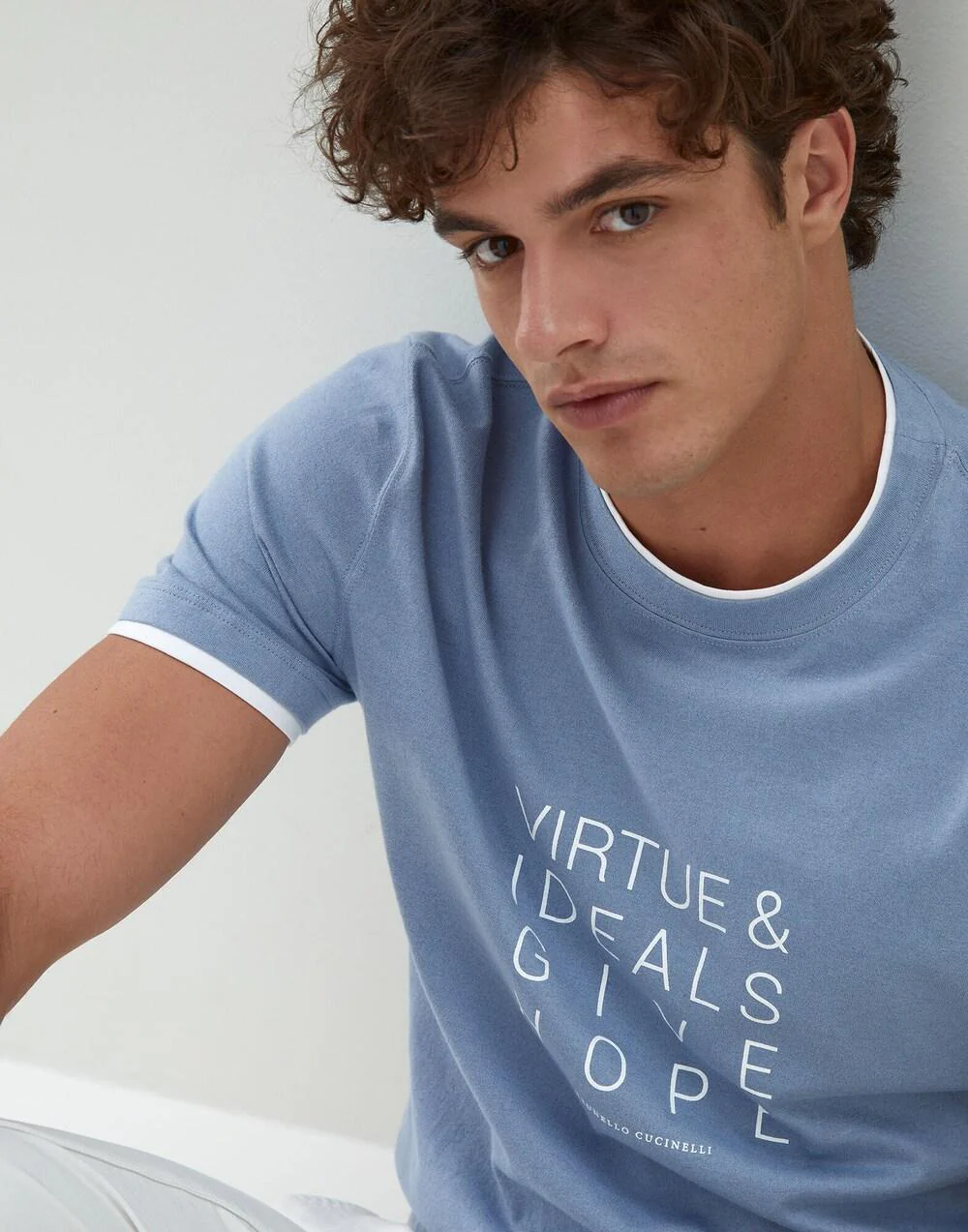 BRUNELLO CUCINELLI MEN'S BLUE CREWNECK T-SHIRT WITH TEXT - Image 2