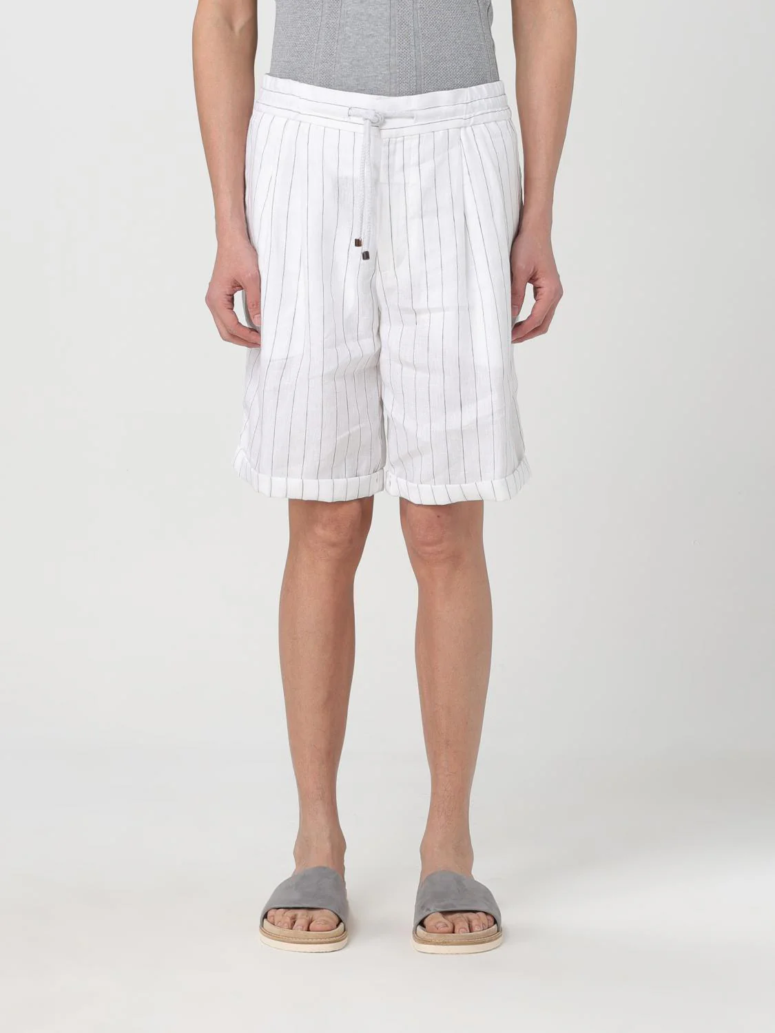 BRUNELLO CUCINELLI MEN'S WHITE LINEN STRIPED TAILORED SHORTS