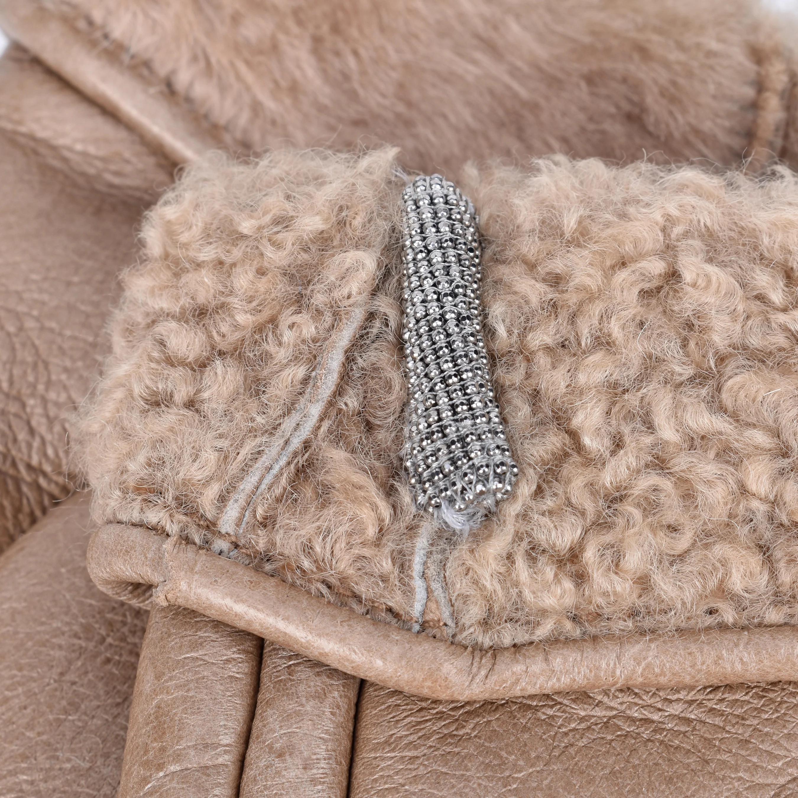 BRUNELLO CUCINELLI WOMEN'S FUR LINED 100% LEATHER MITTEN/GLOVES - Image 3