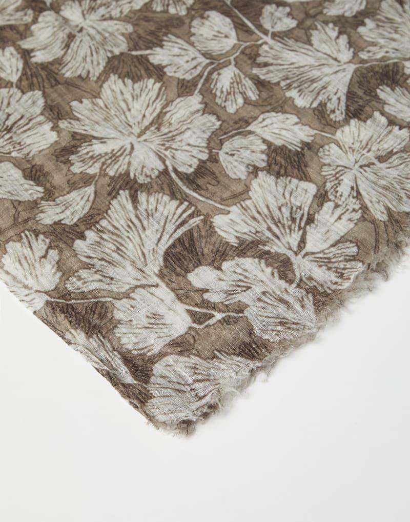 BRUNELLO CUCINELLI WOMEN'S GREEN AND WHITE LINEN FLORAL SCARF - Image 3