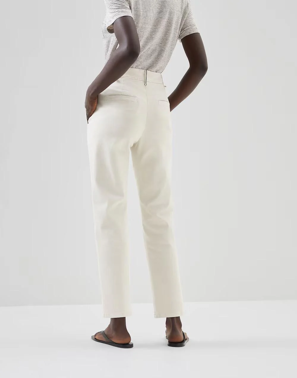 BRUNELLO CUCINELLI WOMEN'S WARM WHITE PLEATED TROUSERS - Image 4