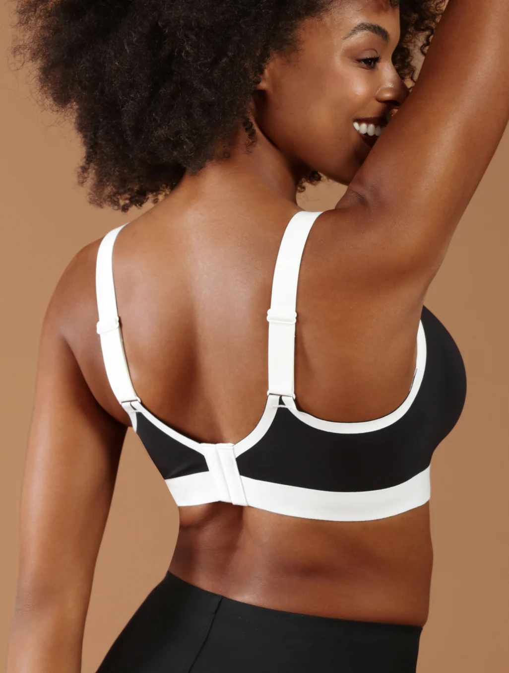 Airlite Color Block V-Neck Everyday Bra - Image 3