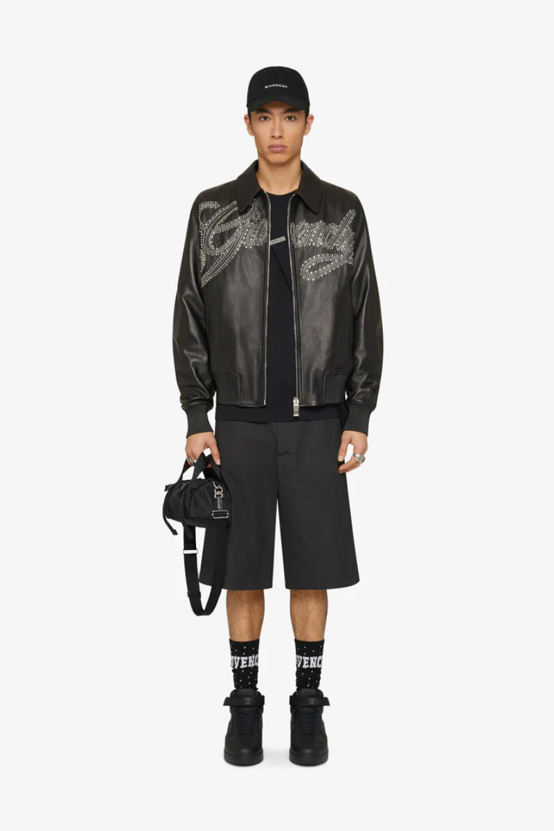Givenchy Chino Base Shorts With Leg Pocket_Black - Image 3
