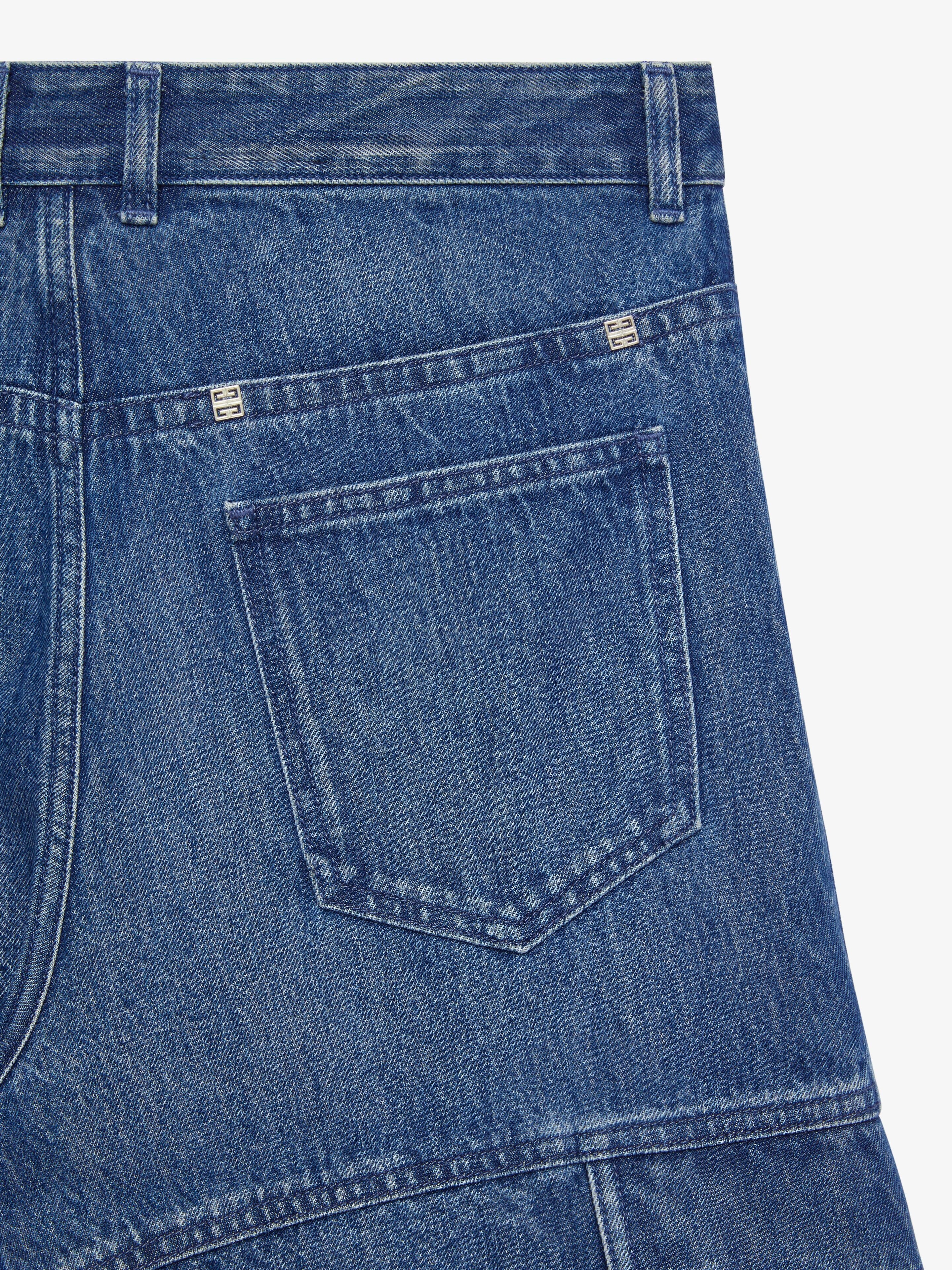 GIVENCHY MEN'S MEDIUM BLUE DENIM CARGO SHORTS - Image 5