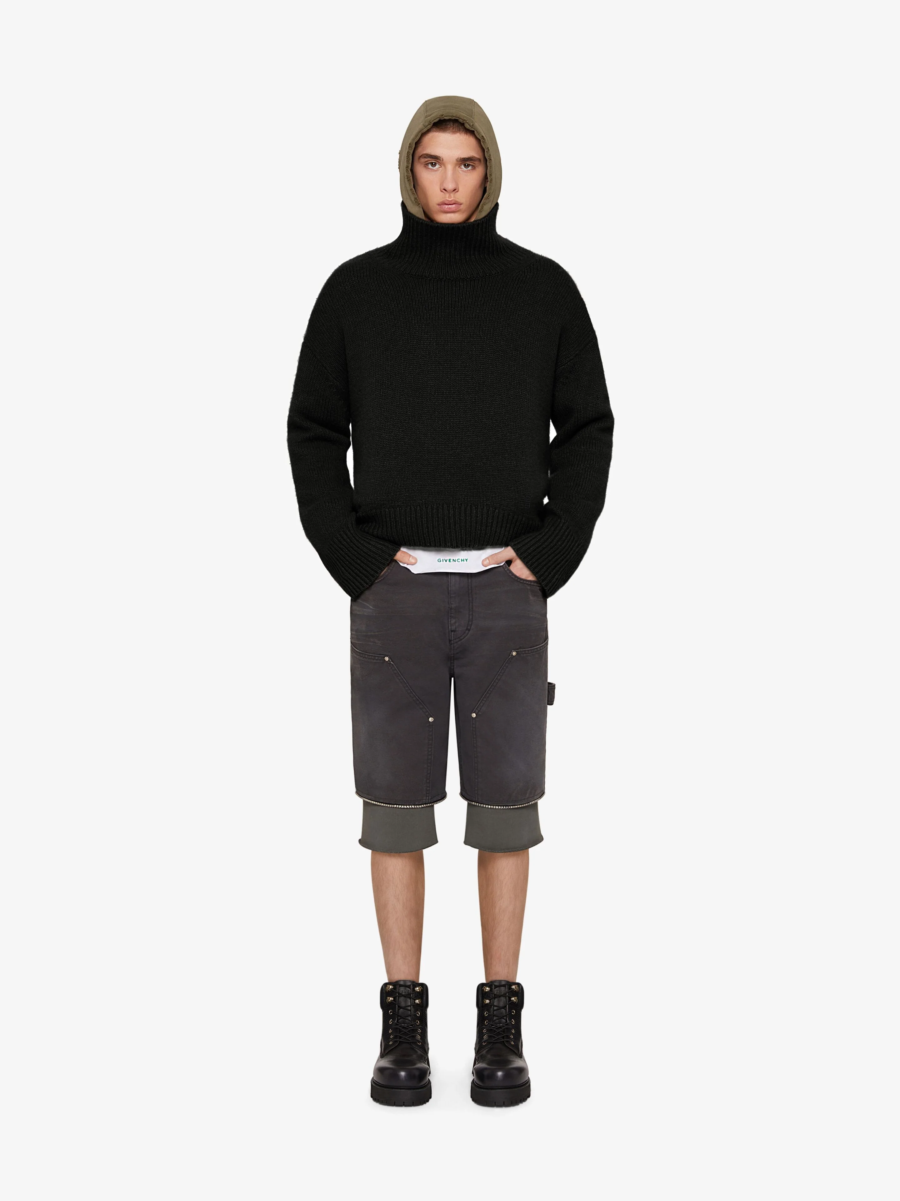 GIVENCHY MEN'S BLACK OVERSIZED TURTLENECK SWEATER - Image 2