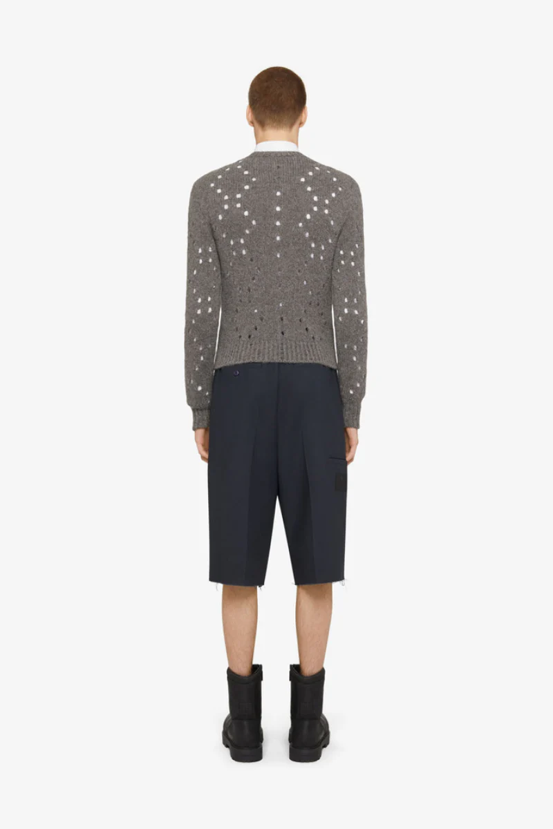 Givenchy Short V Neck Sweater_Medium Grey - Image 3