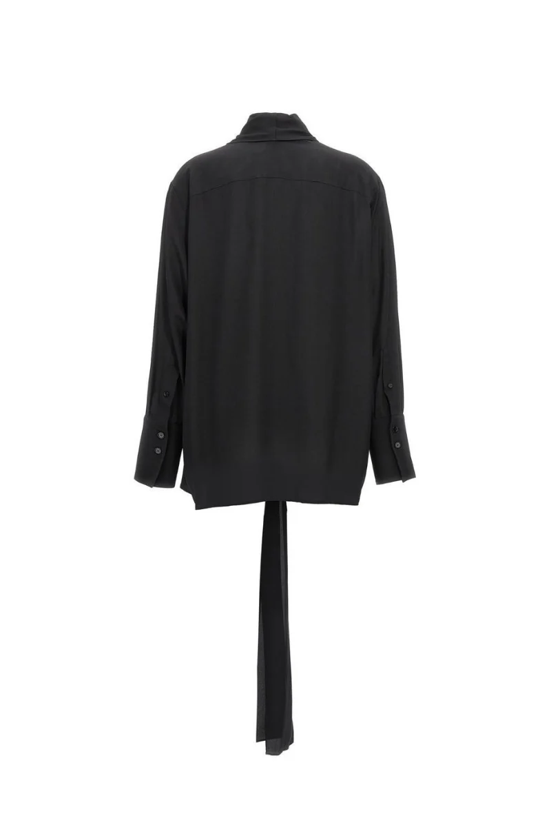 Givenchy V Lavaliere_Black - Image 3