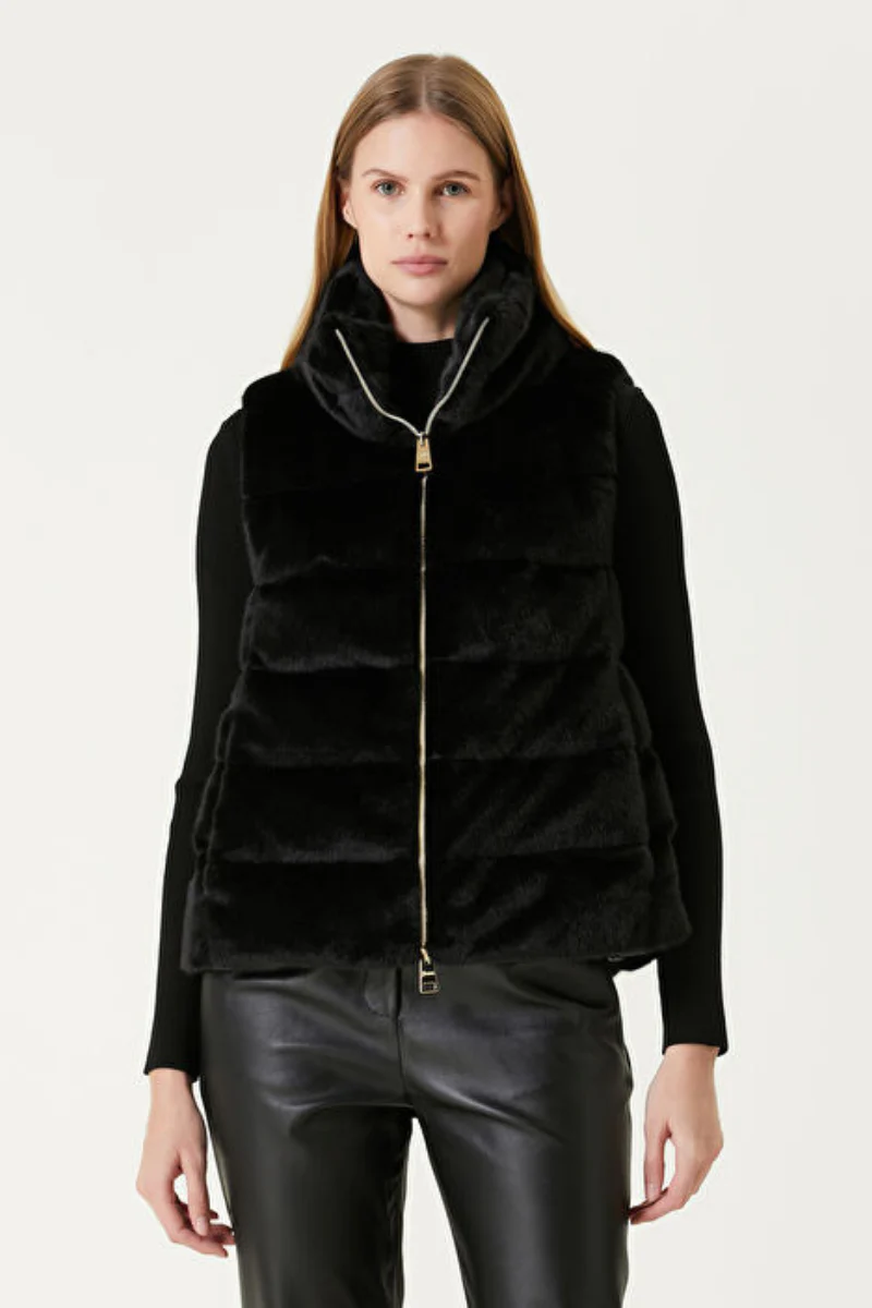 Herno Woman's Black Stand-Up Collar Padded Vest