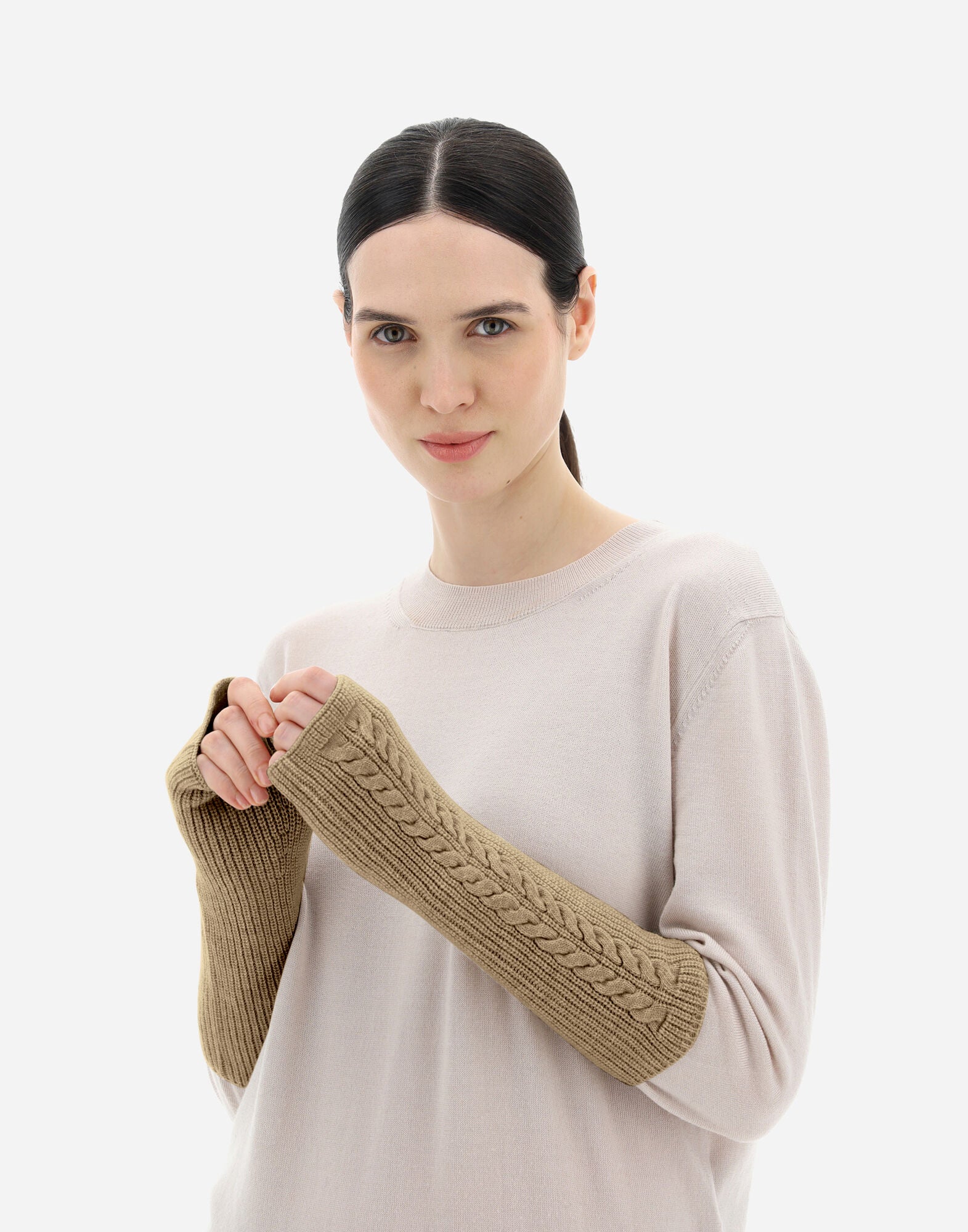HERNO WOMEN'S GLOVE MANIC005D-70184-2150 NWT - Image 5