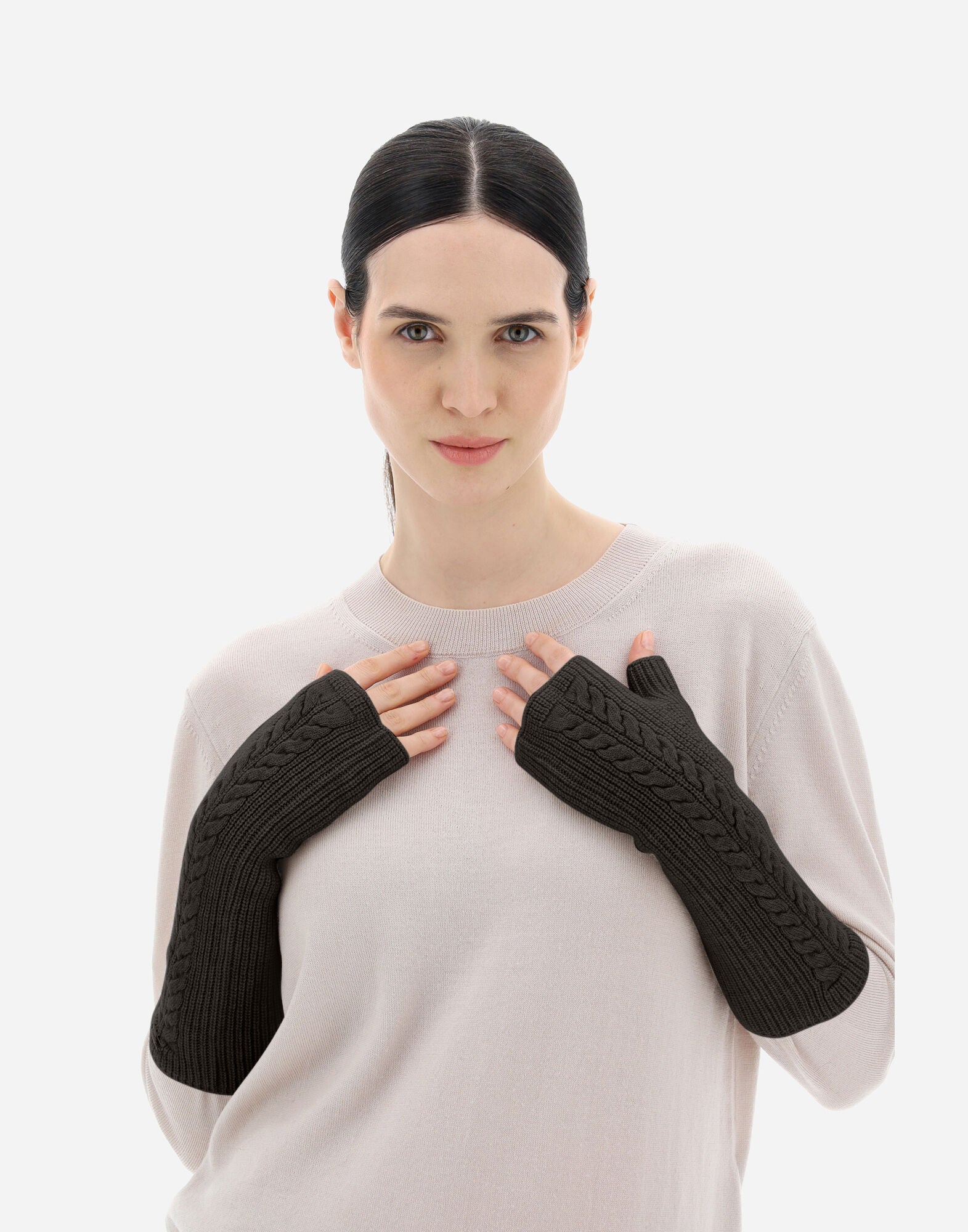 HERNO WOMEN'S GLOVE MANIC005D-70184-8800 NWT - Image 2