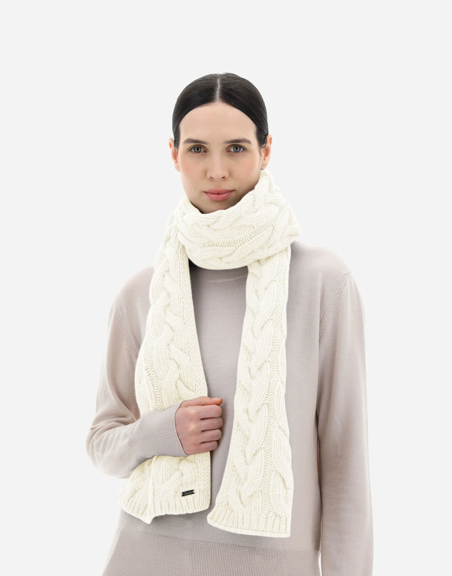 HERNO WOMEN'S SCARF SCP00003D-70160-1010 NWT - Image 2