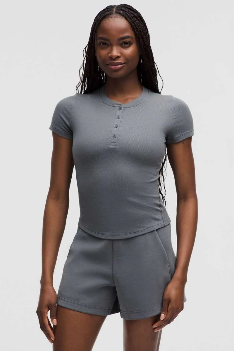 Lululemon Hold Tight Short-Sleeve Henley _ Solar Grey