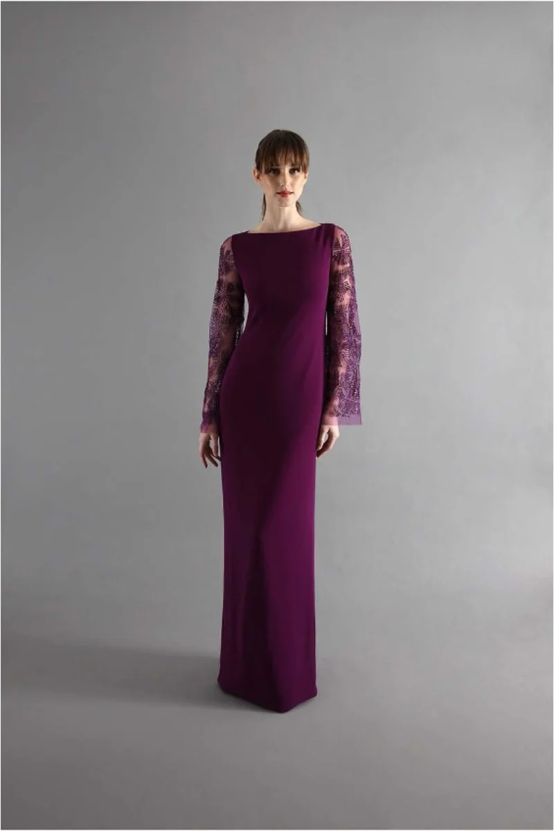 Joan Magenta Gown
R17-1347