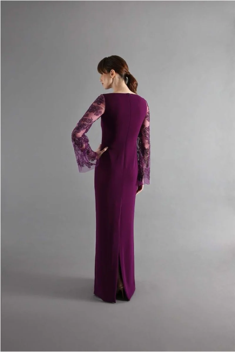 Joan Magenta Gown
R17-1347 - Image 2