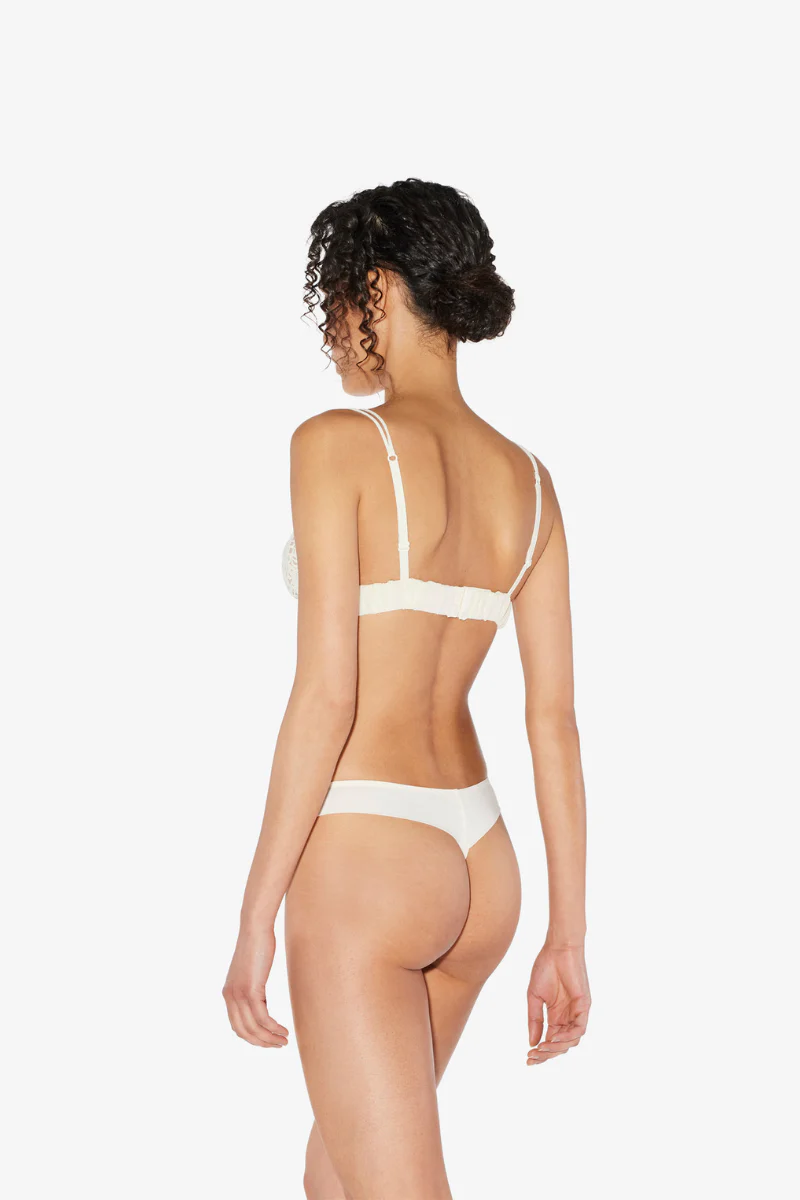 La Perla Off-White Thong with Macramé - Image 3