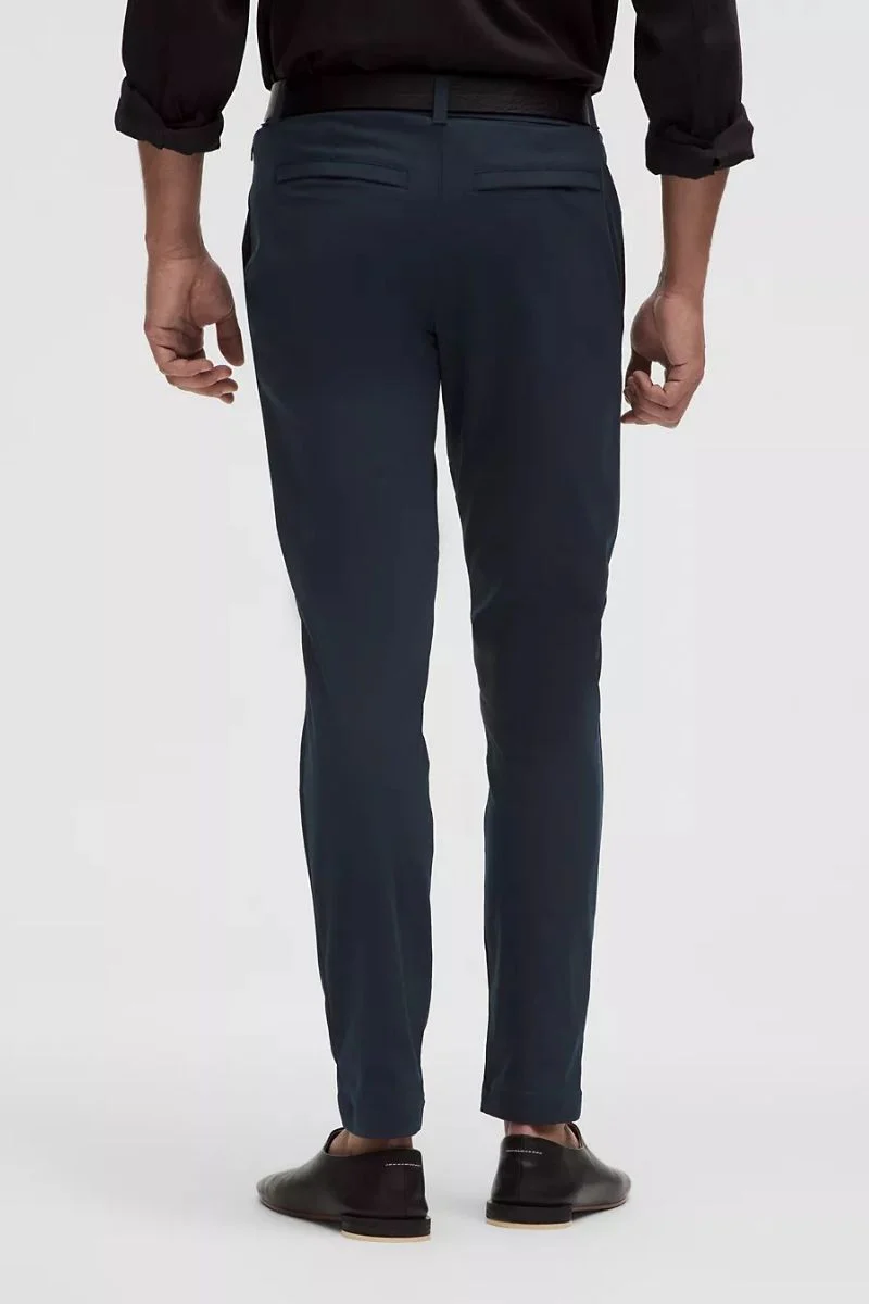 Lululemon ABC Slim-Fit Trouser 30L
Warpstreme In True Navy - Image 2